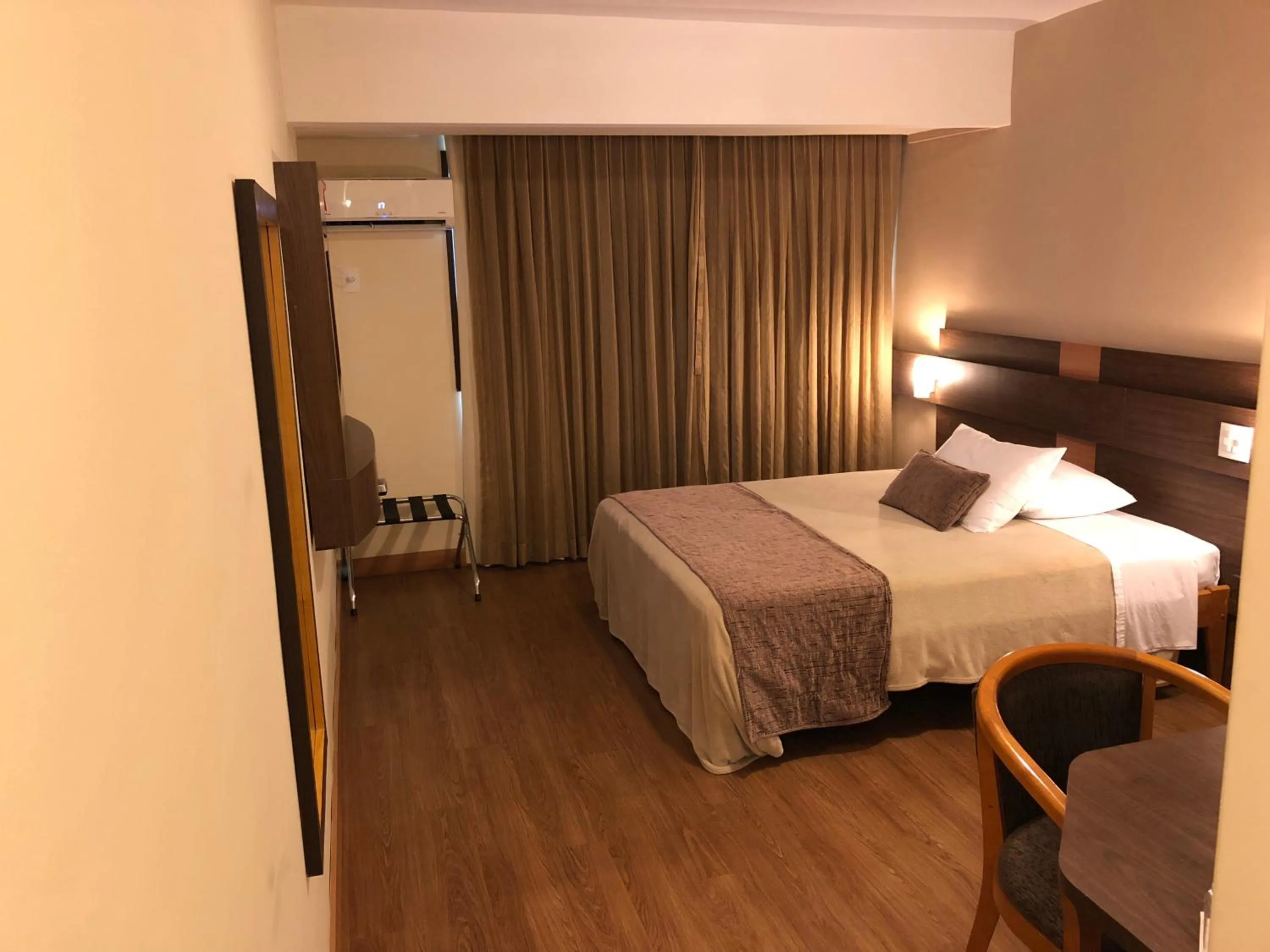 Bed in Gran Continental Hotel Taubaté