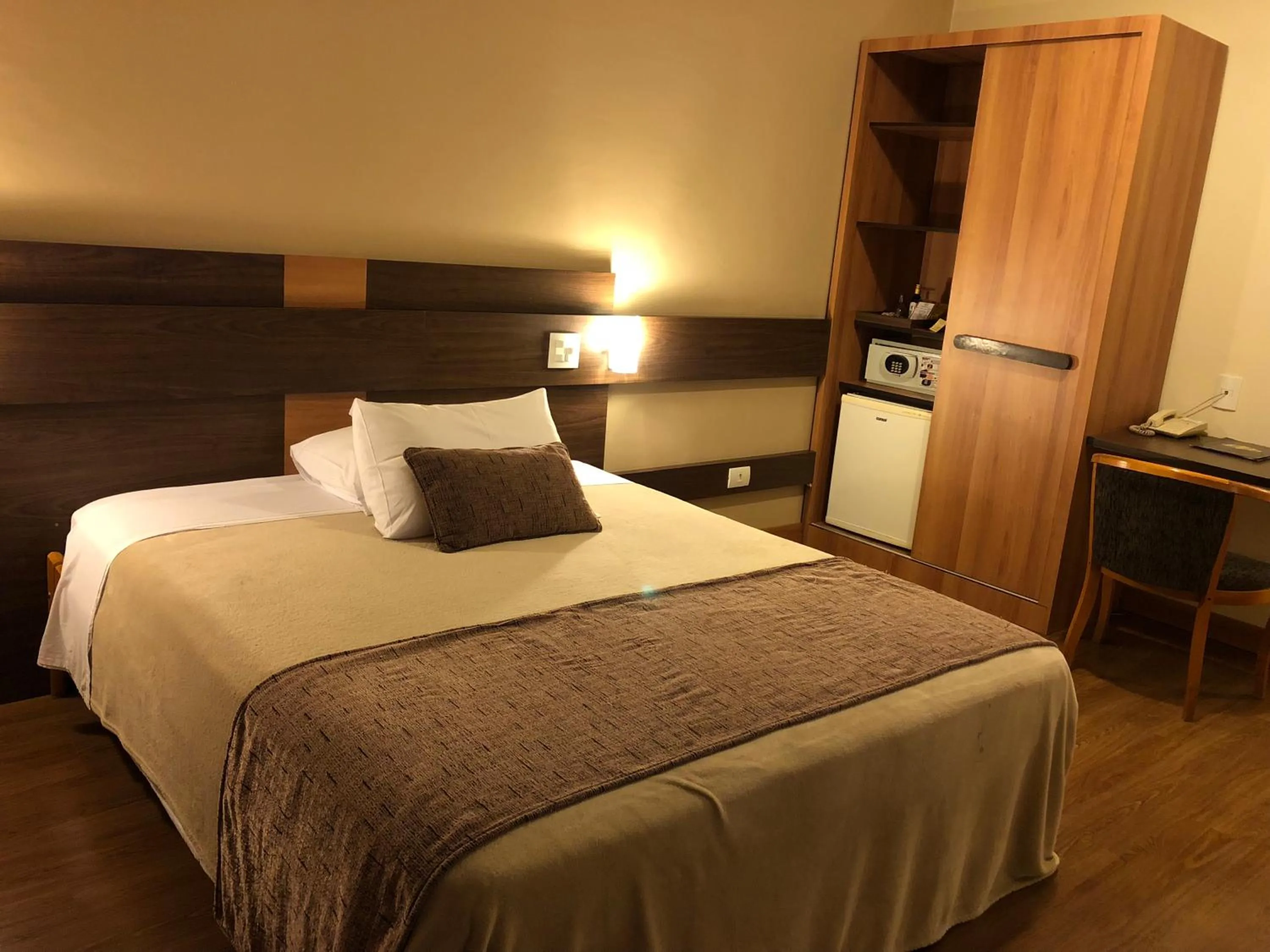 Bed in Gran Continental Hotel Taubaté