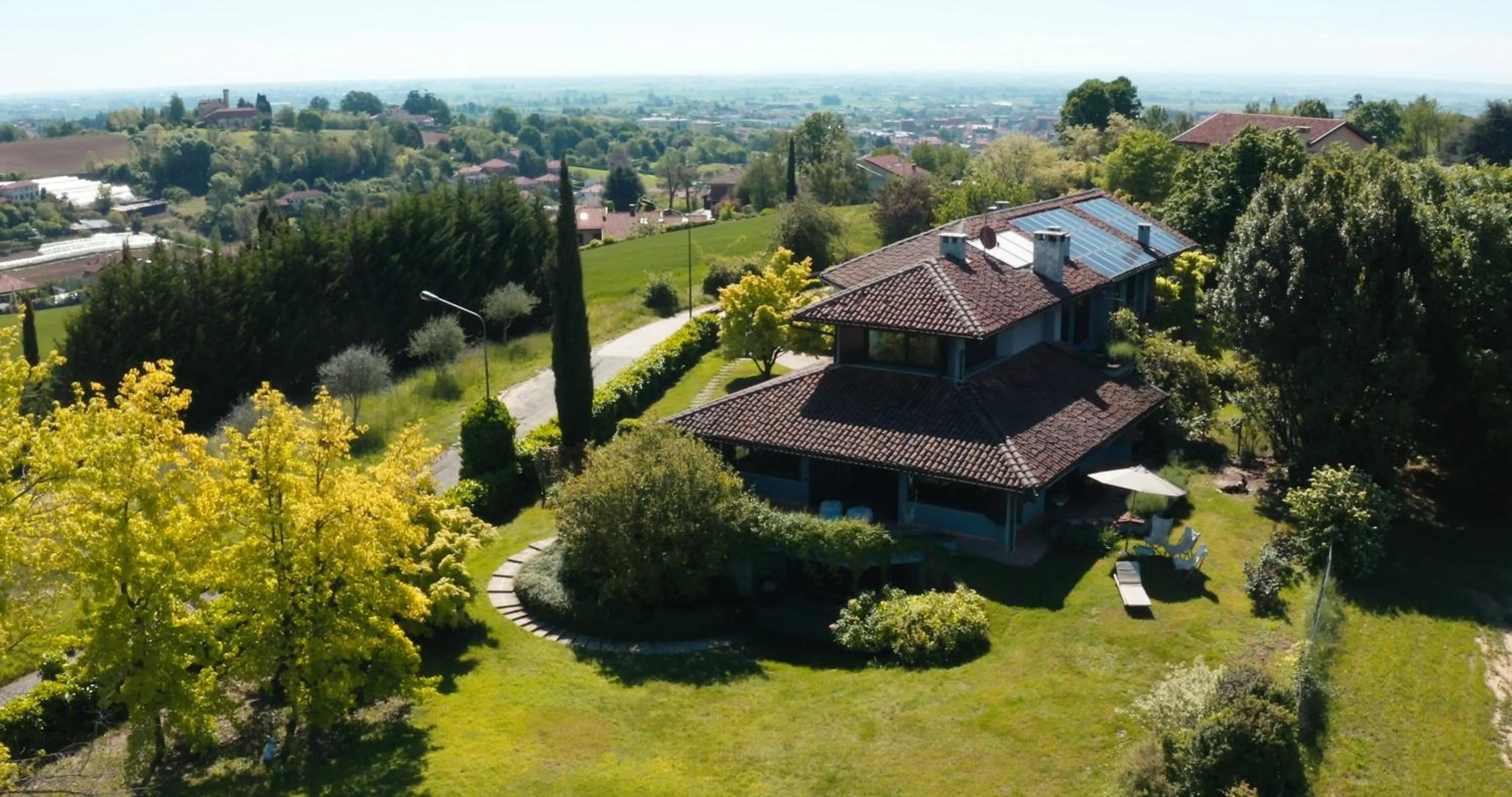 Property building in B&B Puntodivista