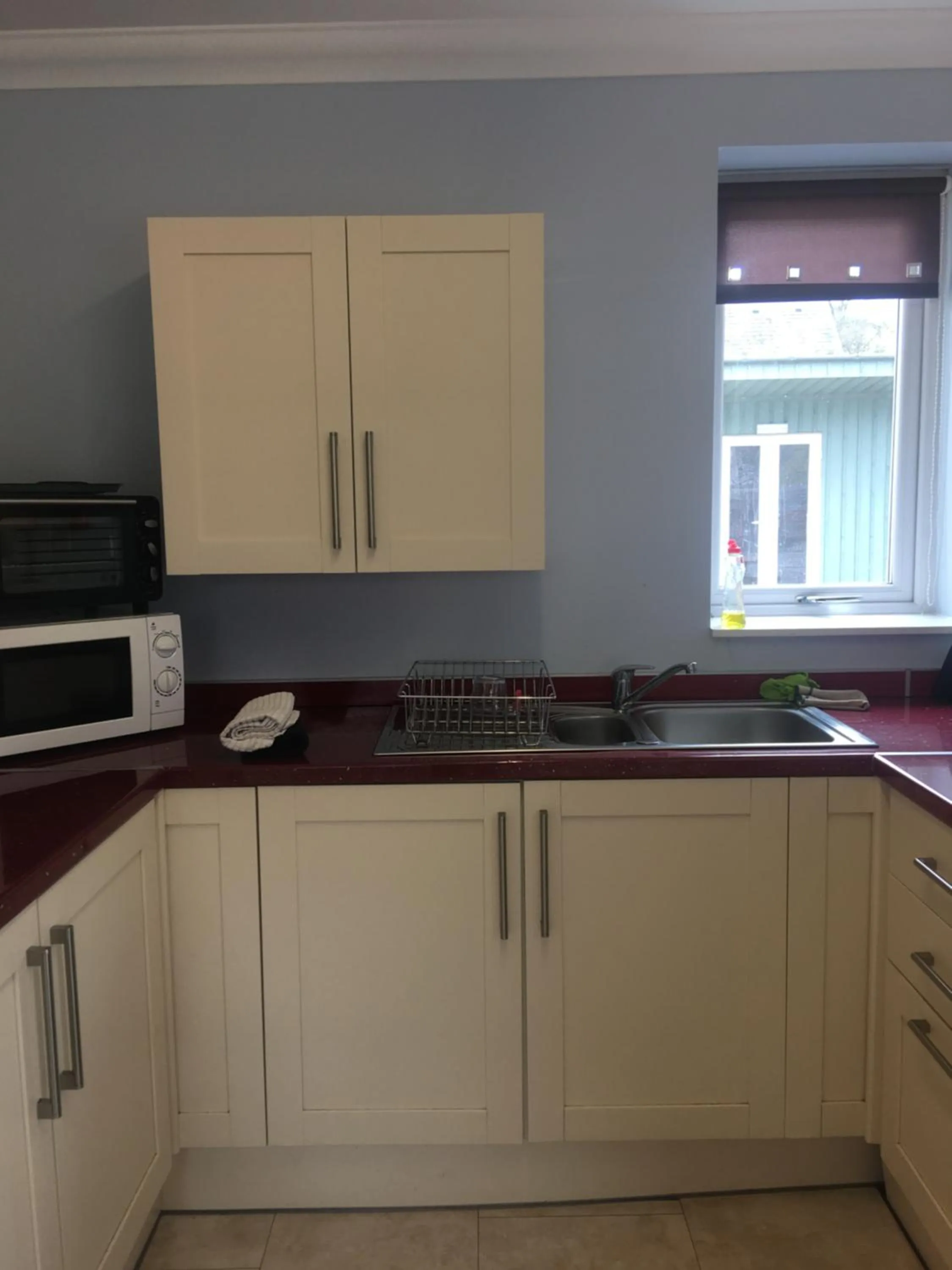 1 Lochness Rooms&Hostel