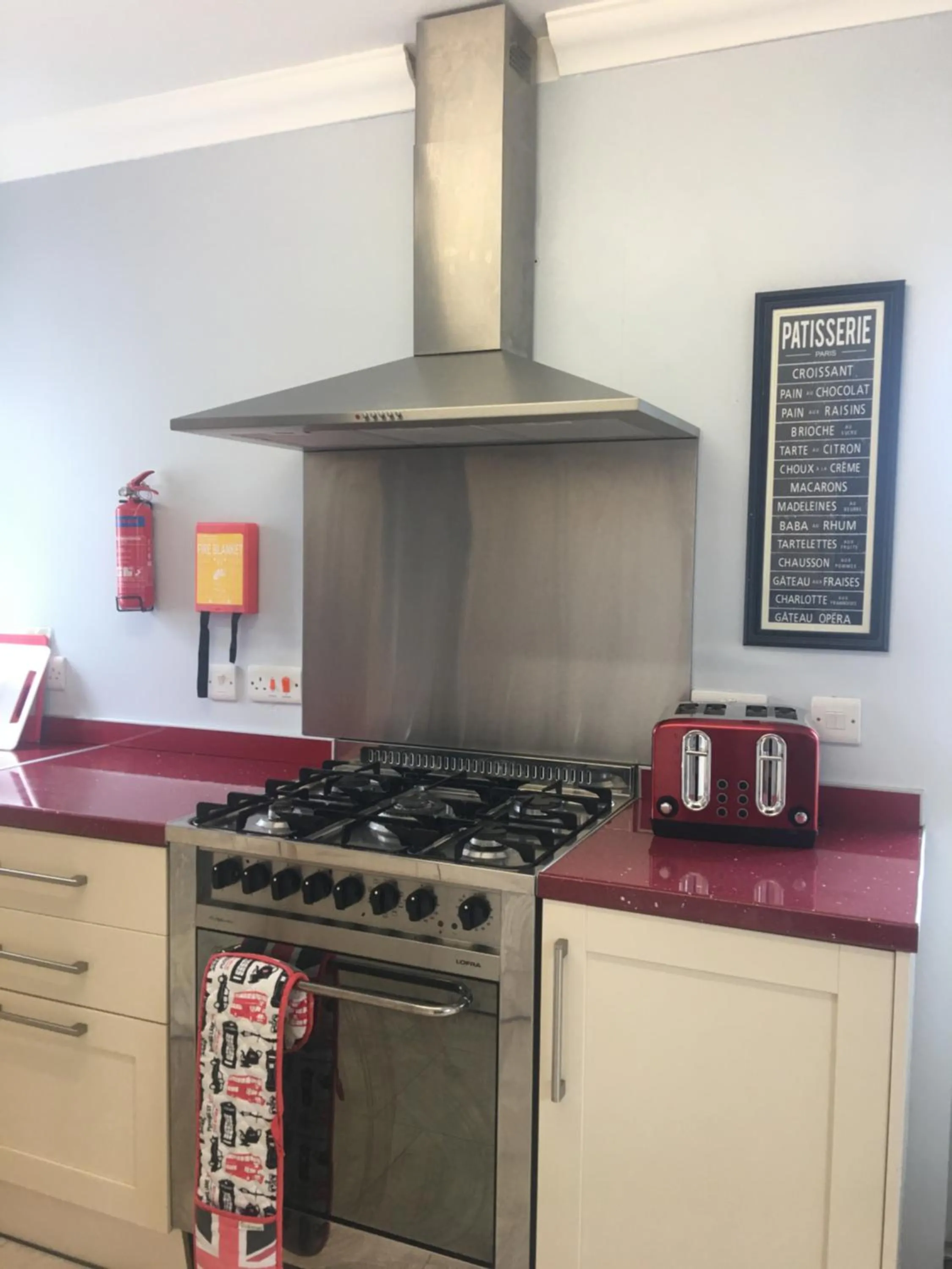 1 Lochness Rooms&Hostel