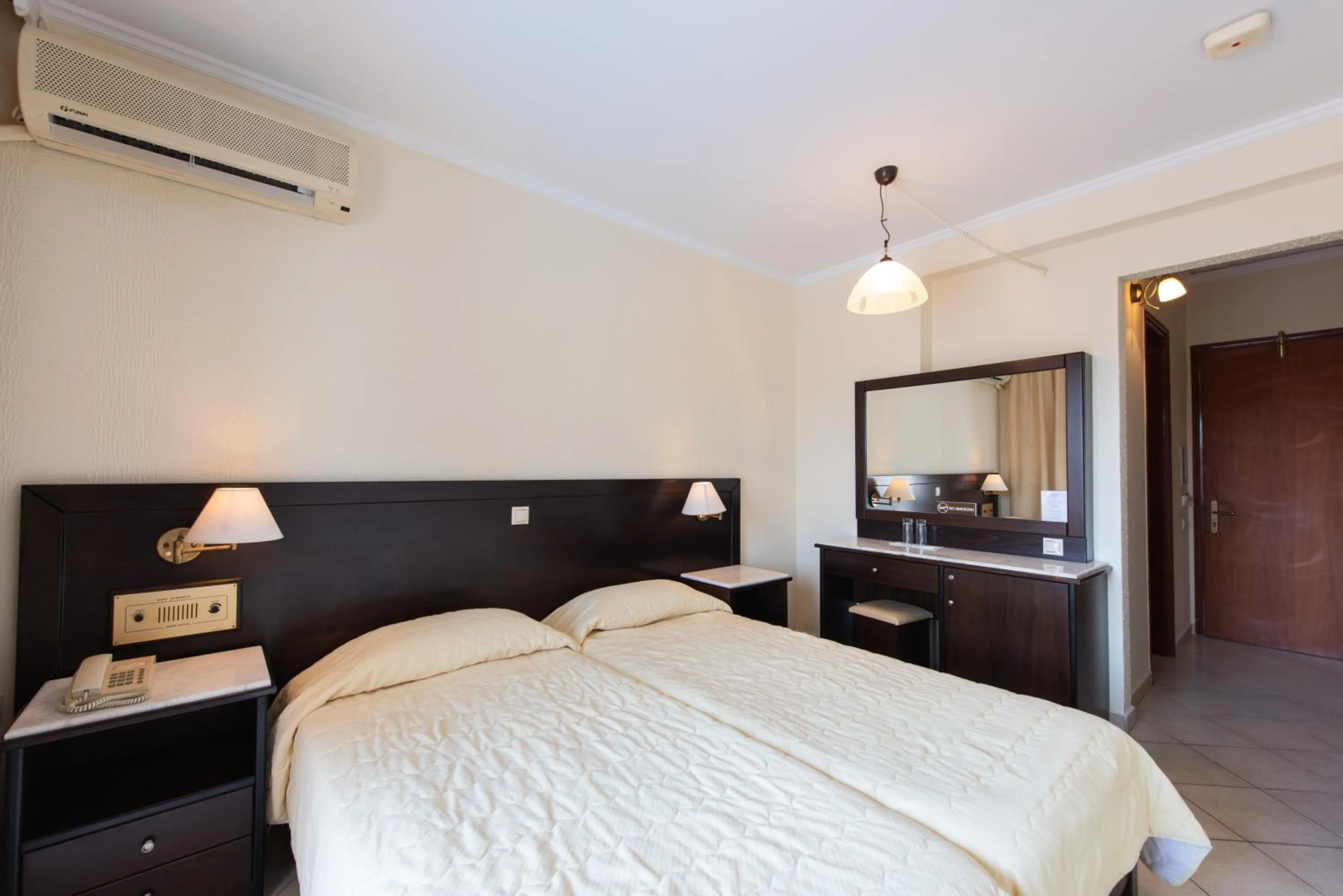 Bedroom, Bed in Aphrodite Beach Hotel Corfu