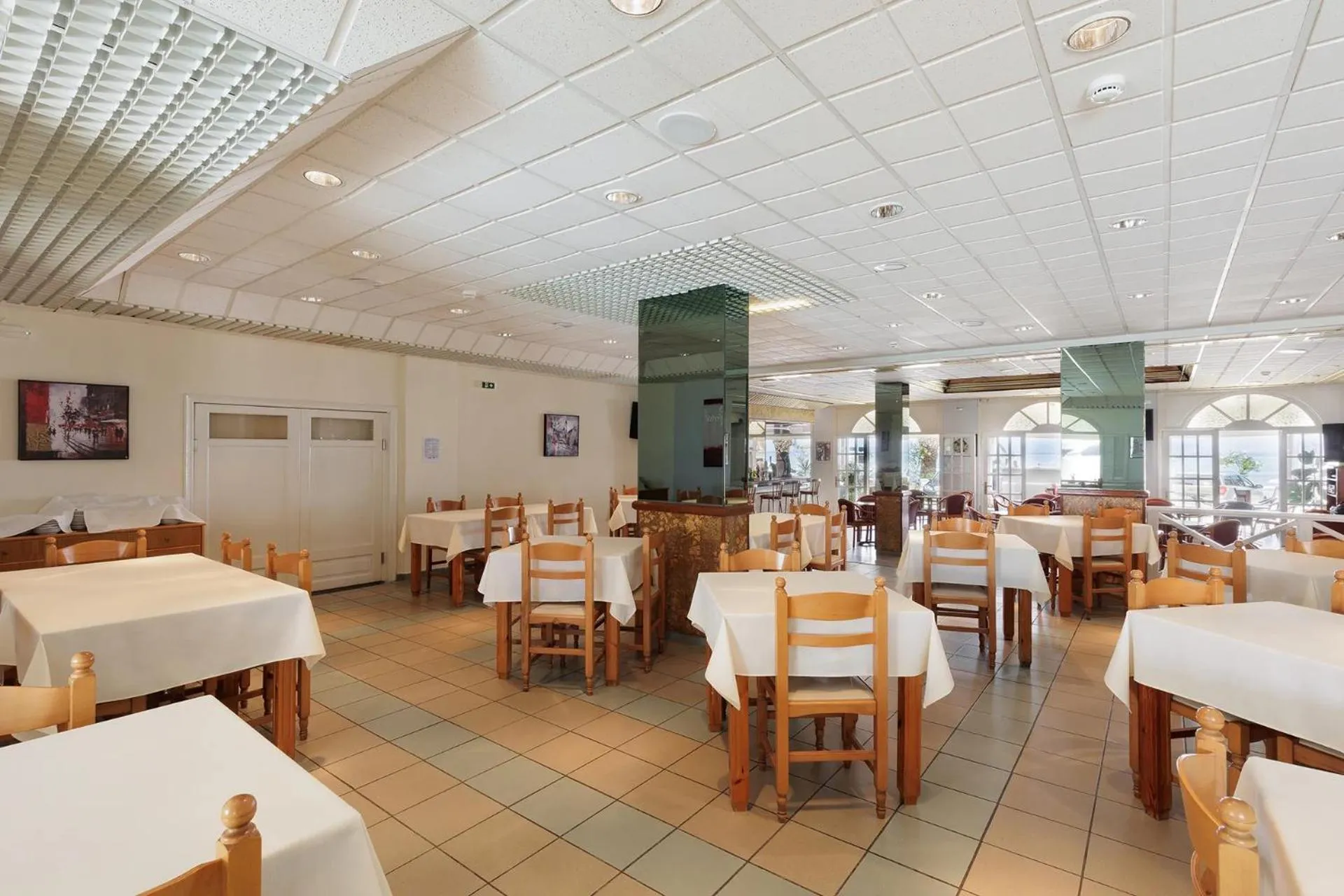 Area and facilities in Aphrodite Beach Hotel Corfu