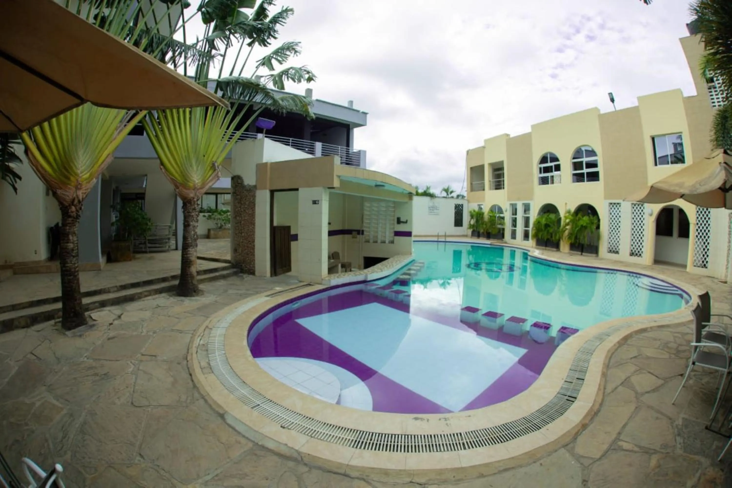 Swimming pool in Gasaro Hotel