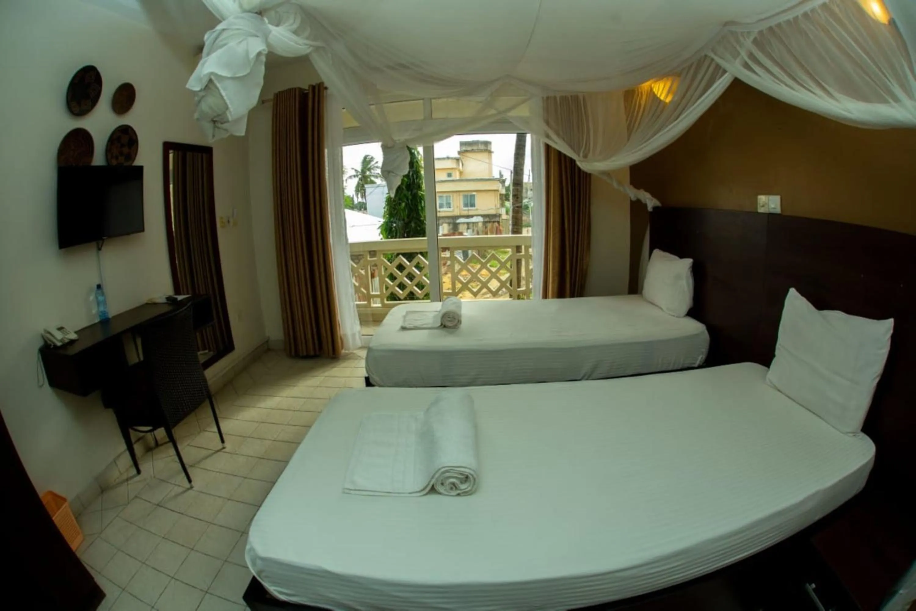 Bed in Gasaro Hotel