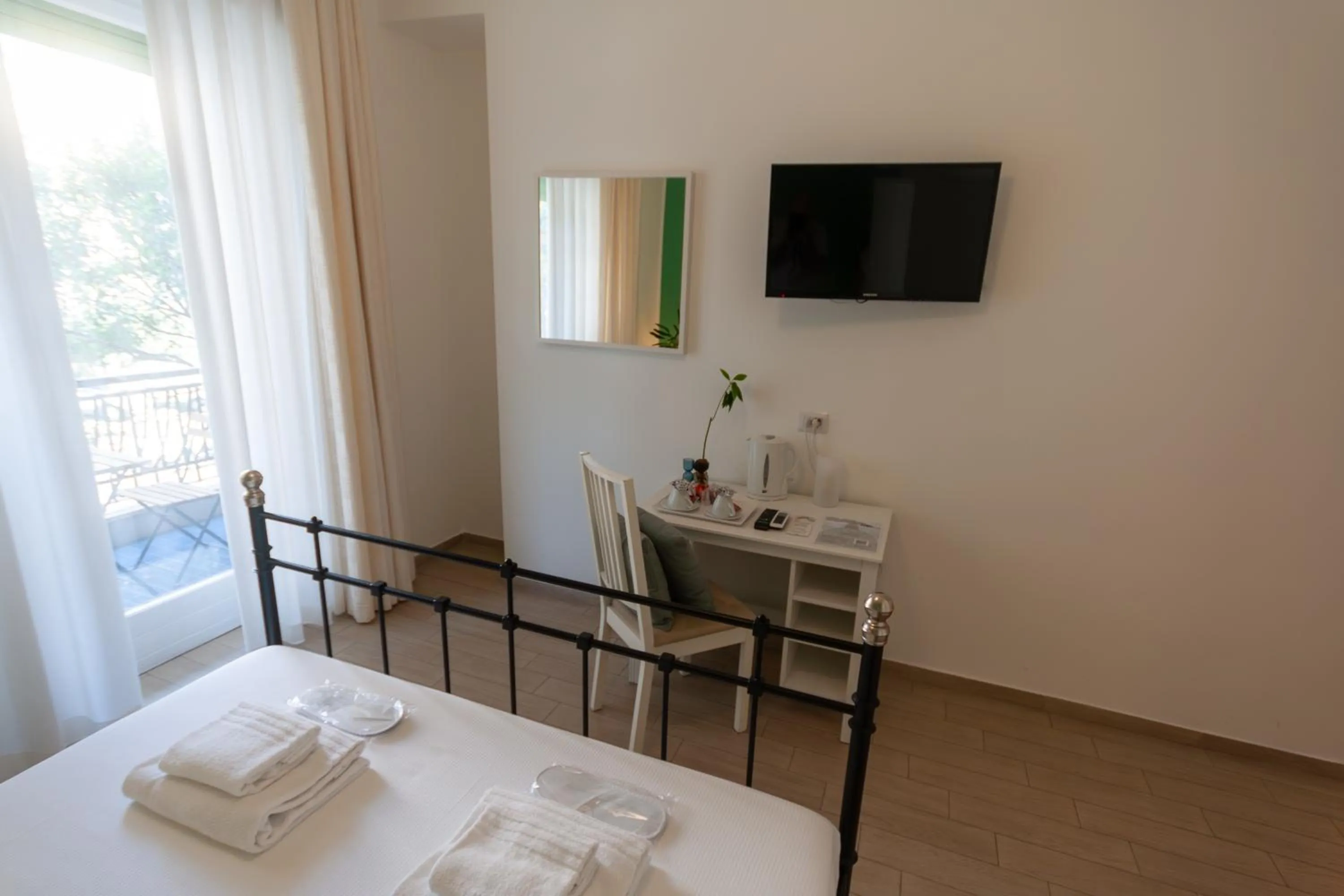 TV and multimedia, Bed in Magna Cura