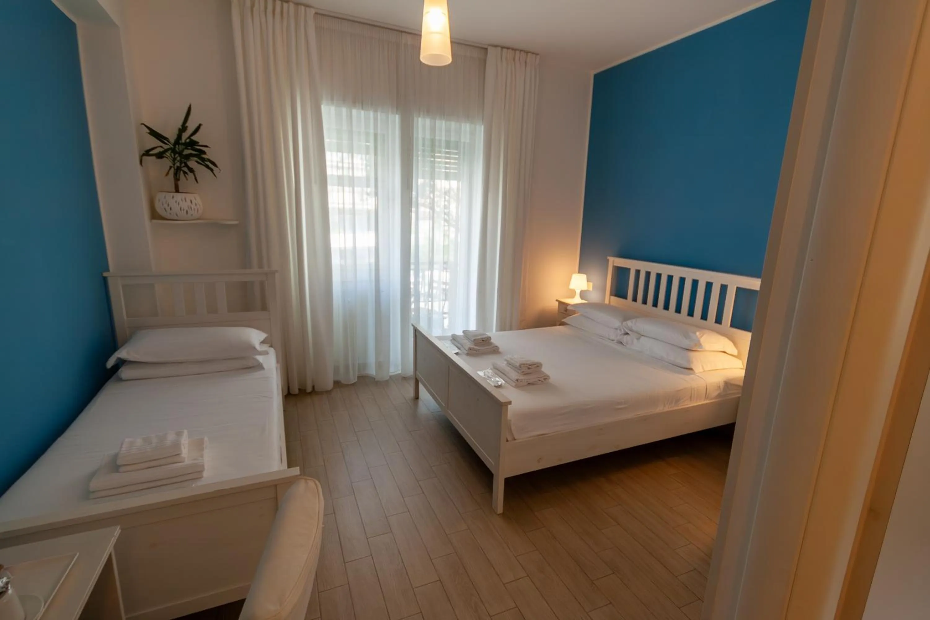 Photo of the whole room, Bed in Magna Cura