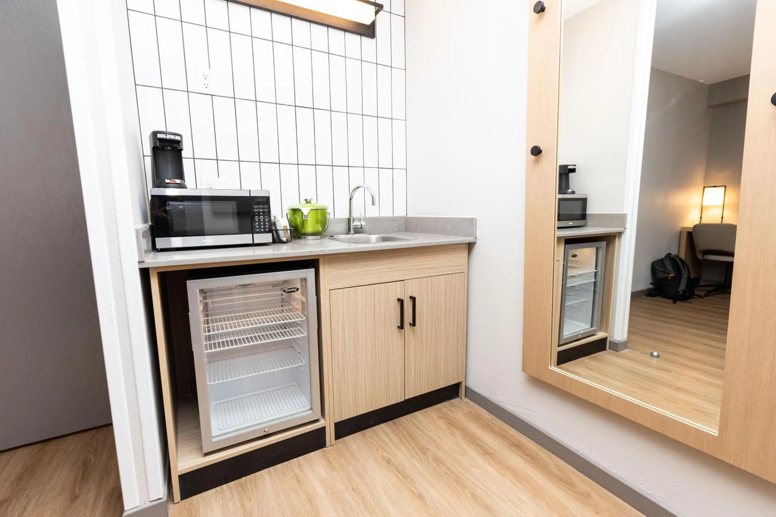 minibar in Hyatt Place Greenville/Haywood