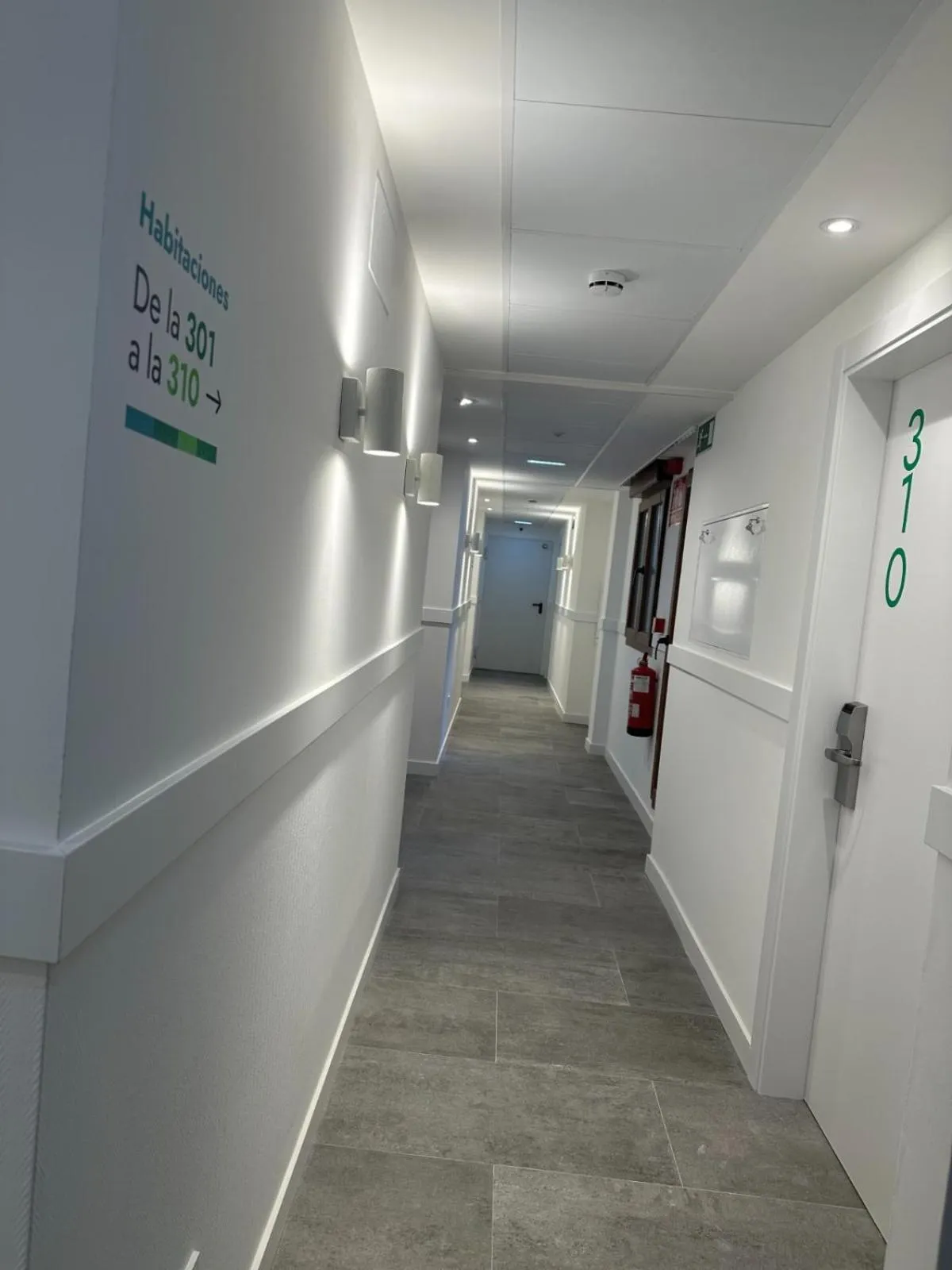 Property building in Hotel Virgen de Covadonga