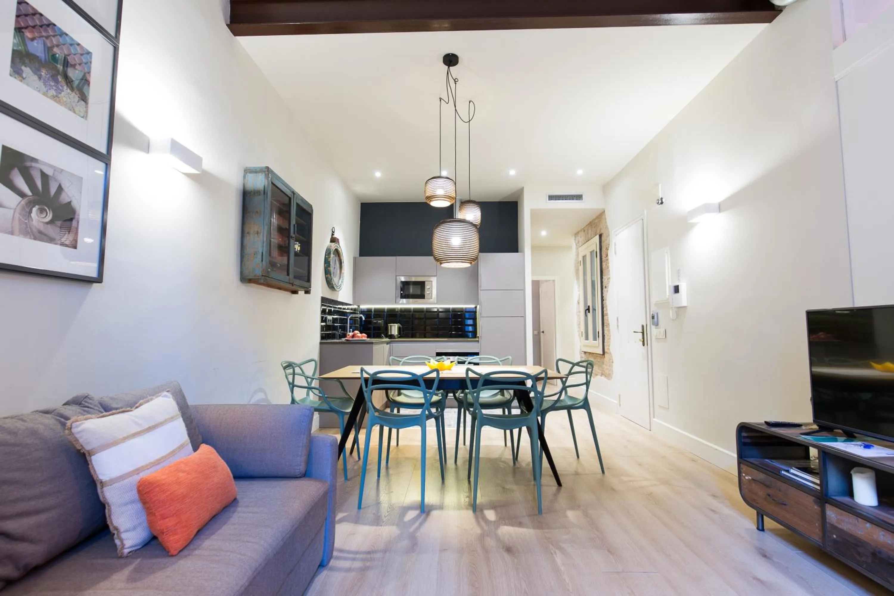 Living room in Weflating Suites Sant Antoni Market