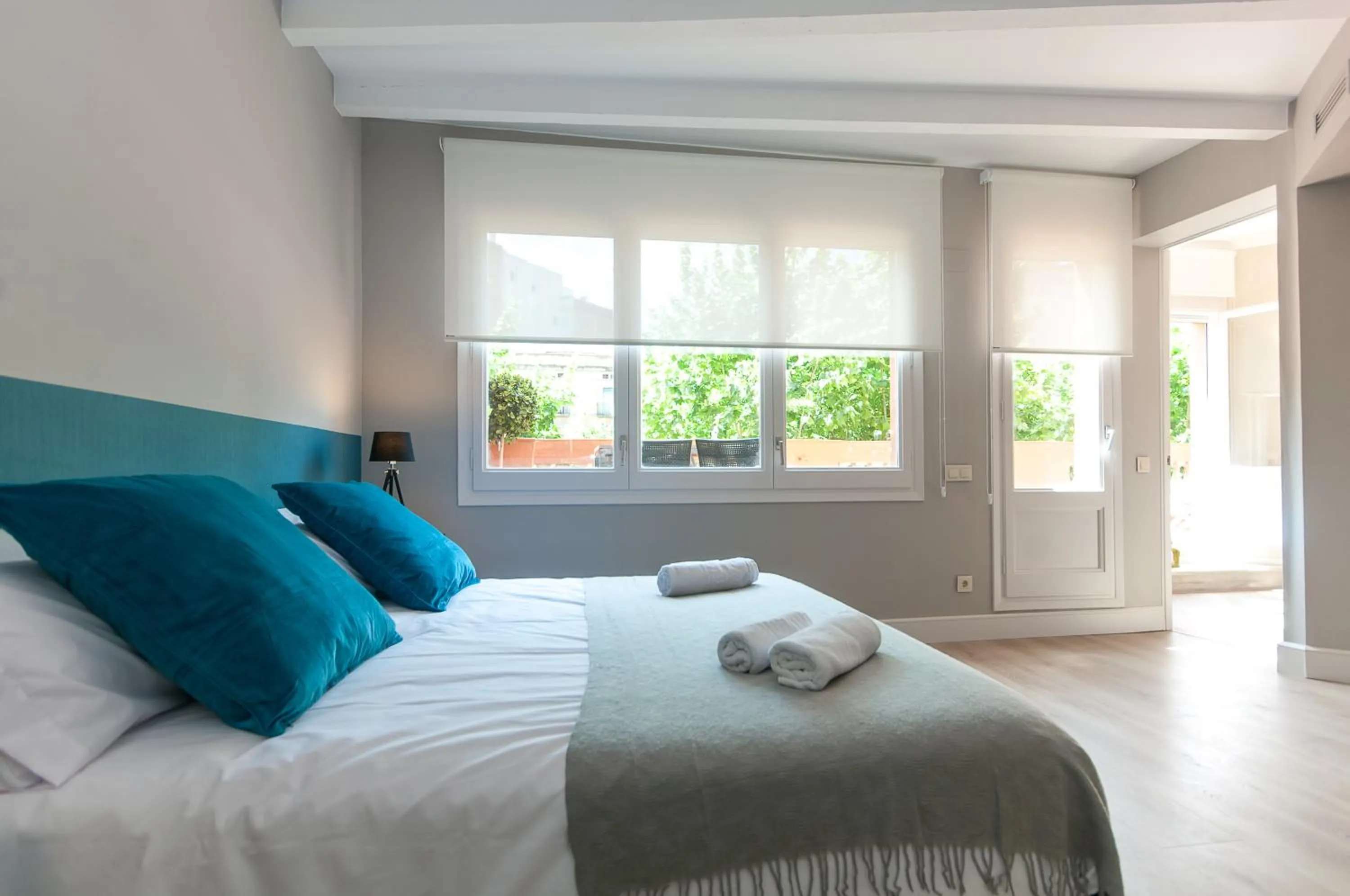 Day, Bed in Weflating Suites Sant Antoni Market