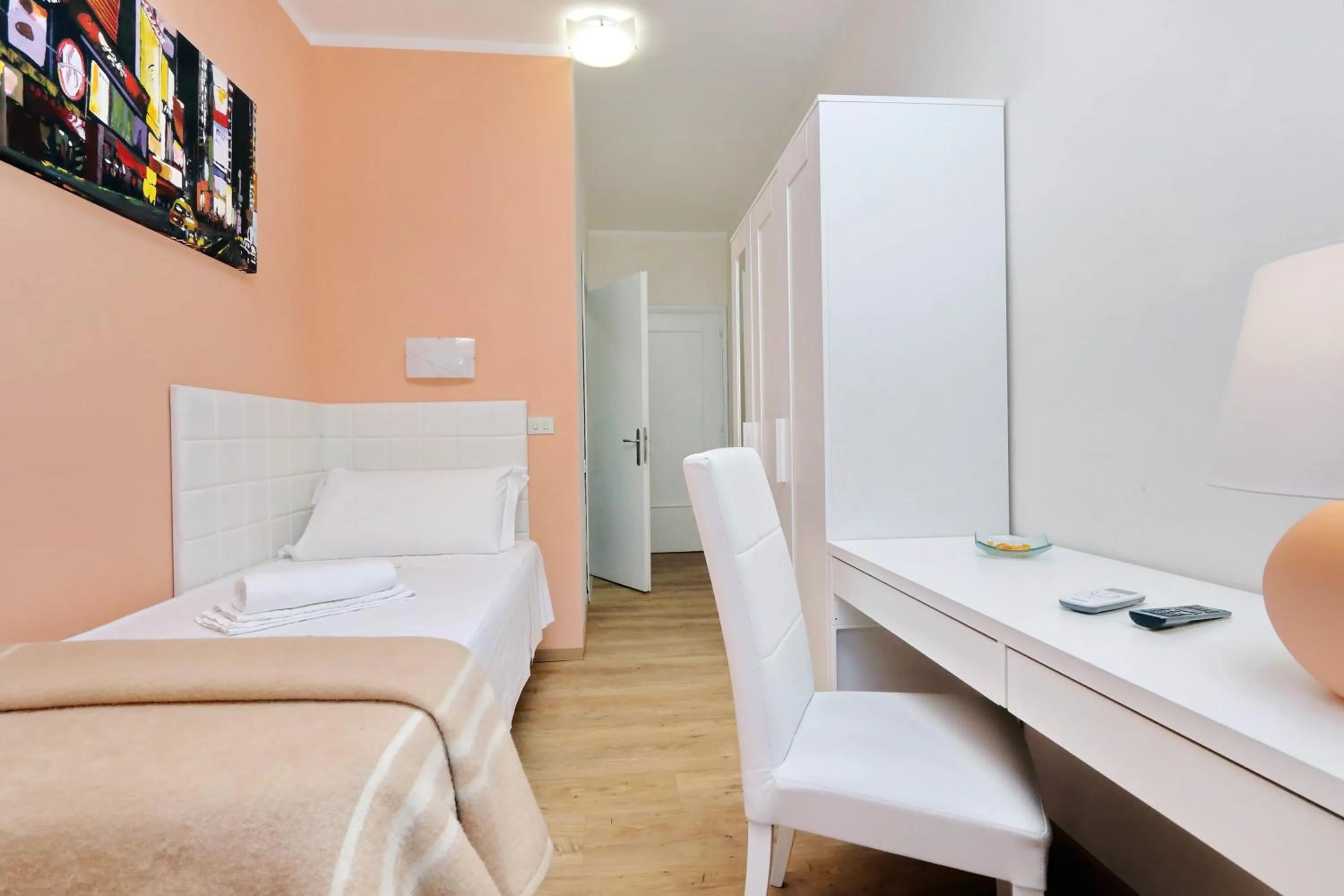 Bed in Antico Platano