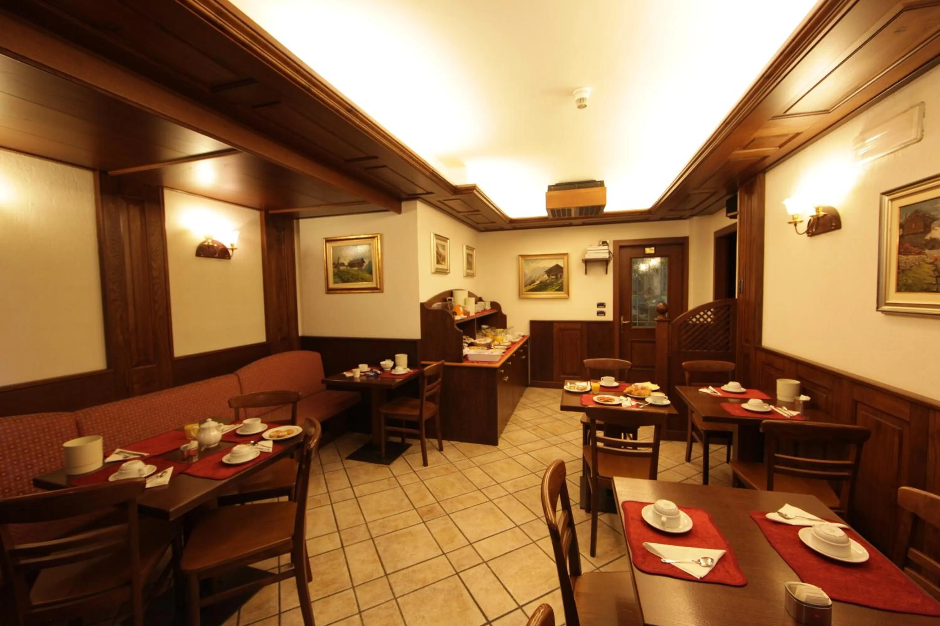 Food and drinks in Santa San