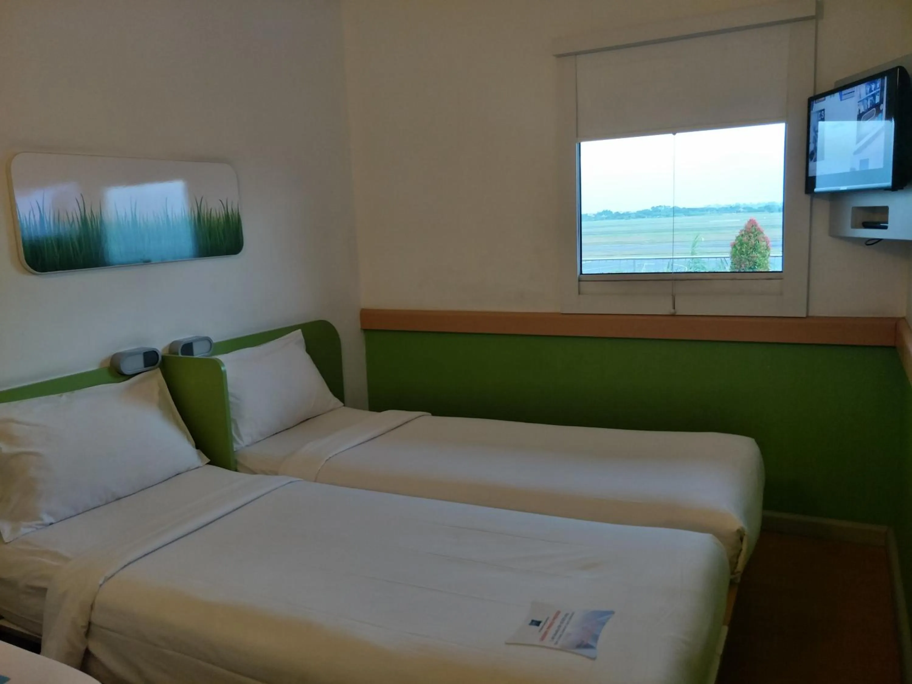 Bed in Cordia Hotel Surabaya Airport - Hotel Dalam Bandara