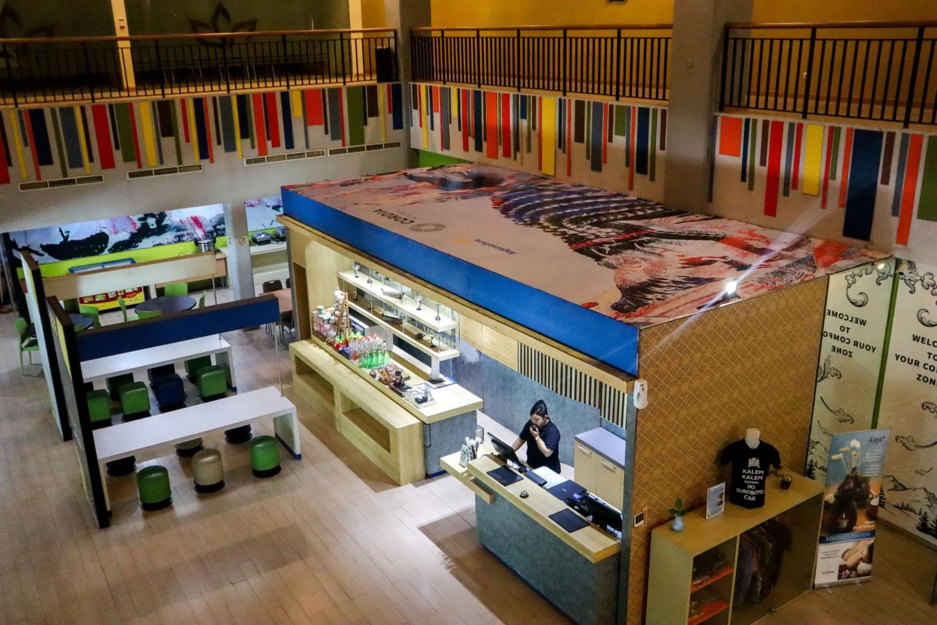 Lobby or reception in Cordia Hotel Surabaya Airport - Hotel Dalam Bandara