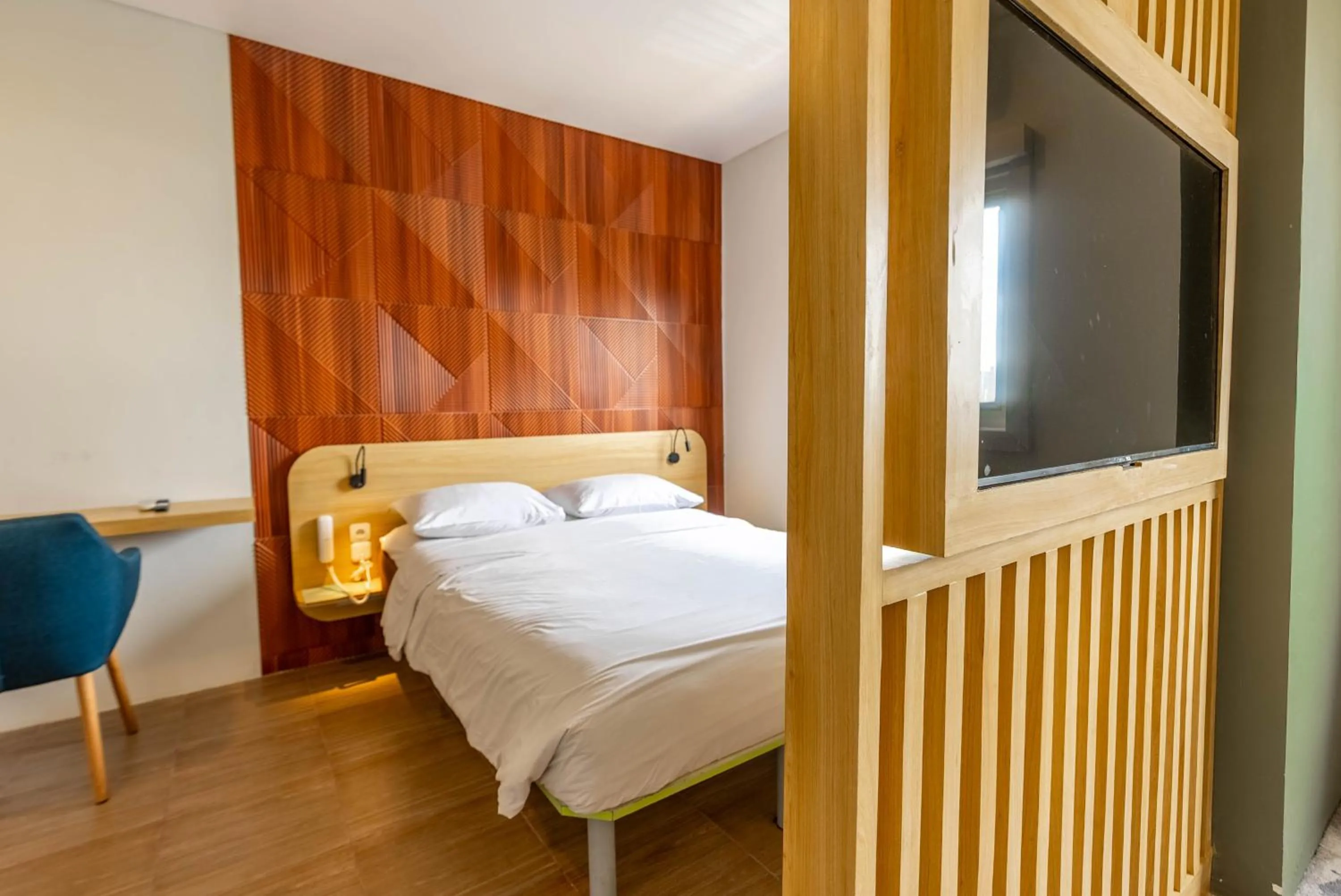 Bed in The Suddha Asia Afrika Bandung