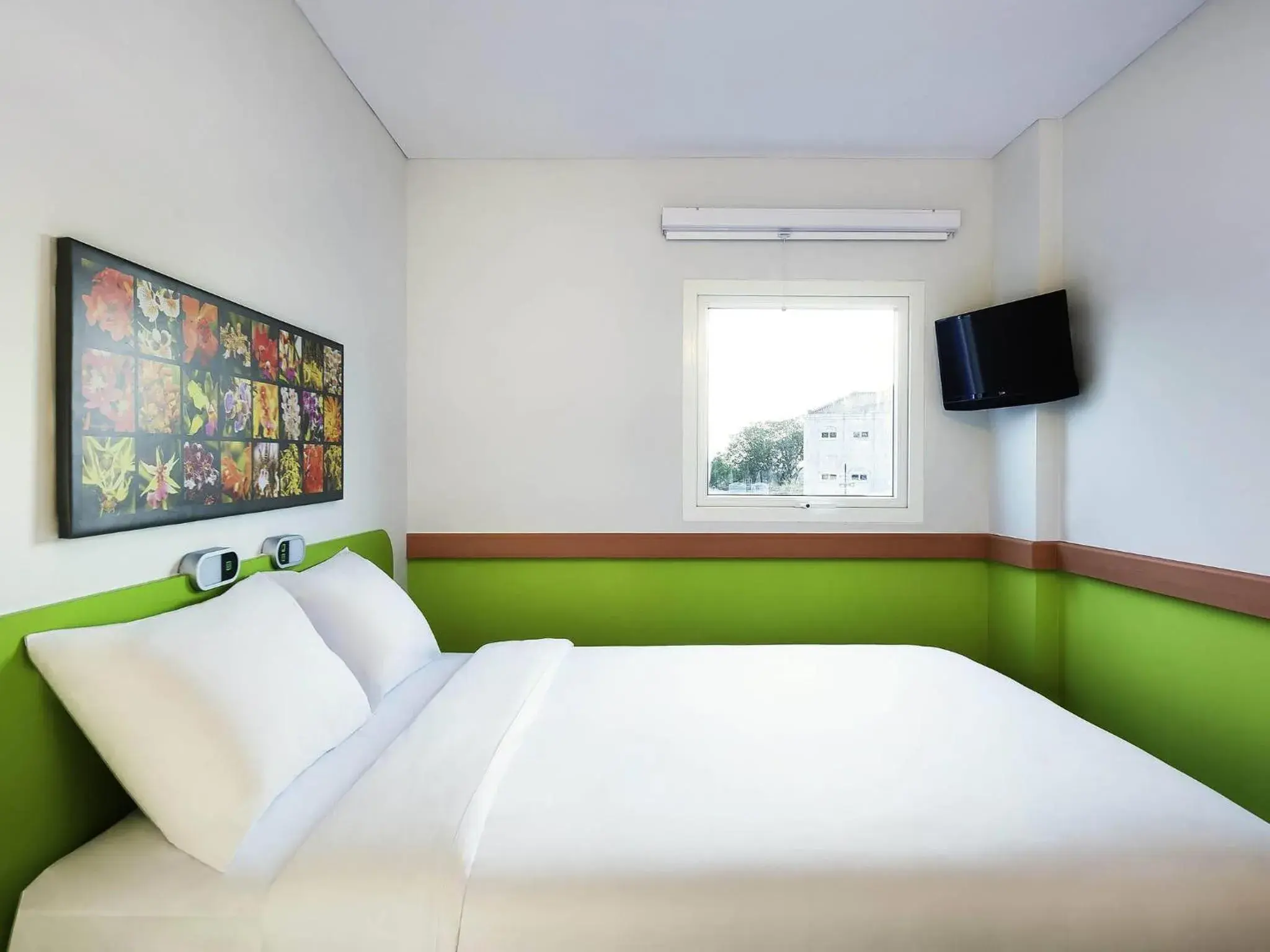 Standard Double Room in Ibis Budget Semarang Tendean Standard Double Room in Ibis Budget Semarang Tendean
