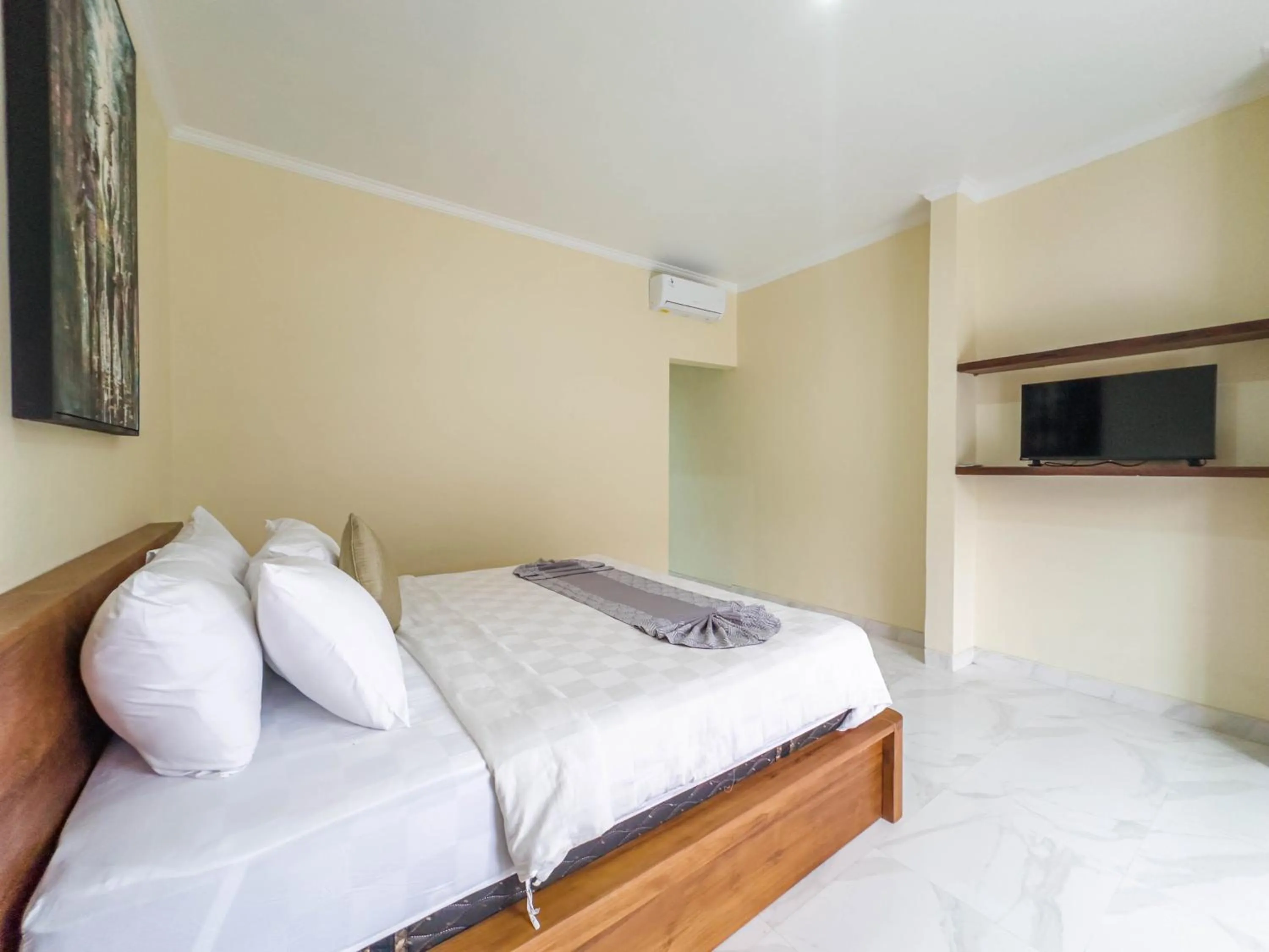 Bedroom, Bed in Kubu Manah Ubud