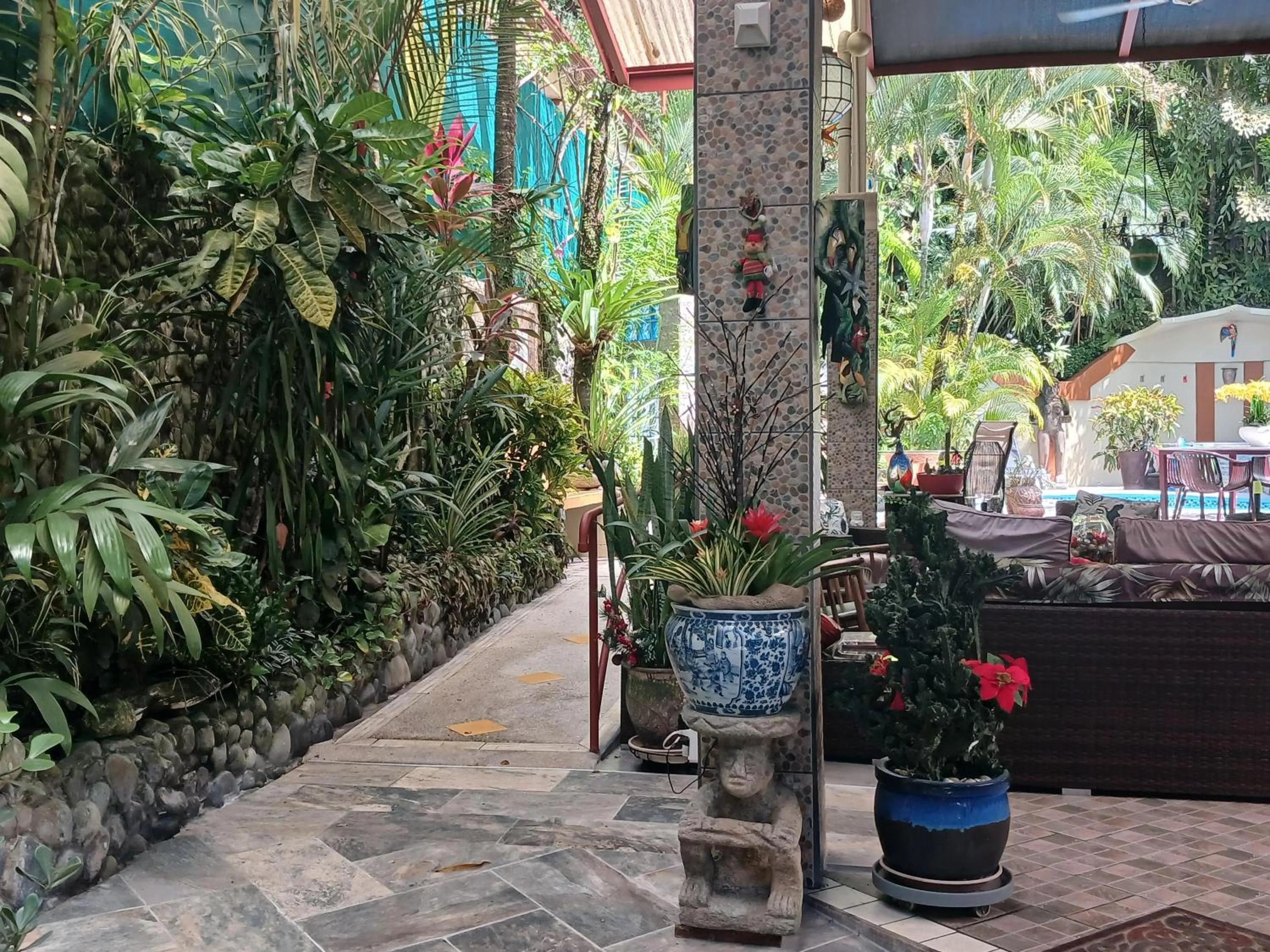 Facade/entrance in Coyaba Tropical Elegant Adult Guesthouse