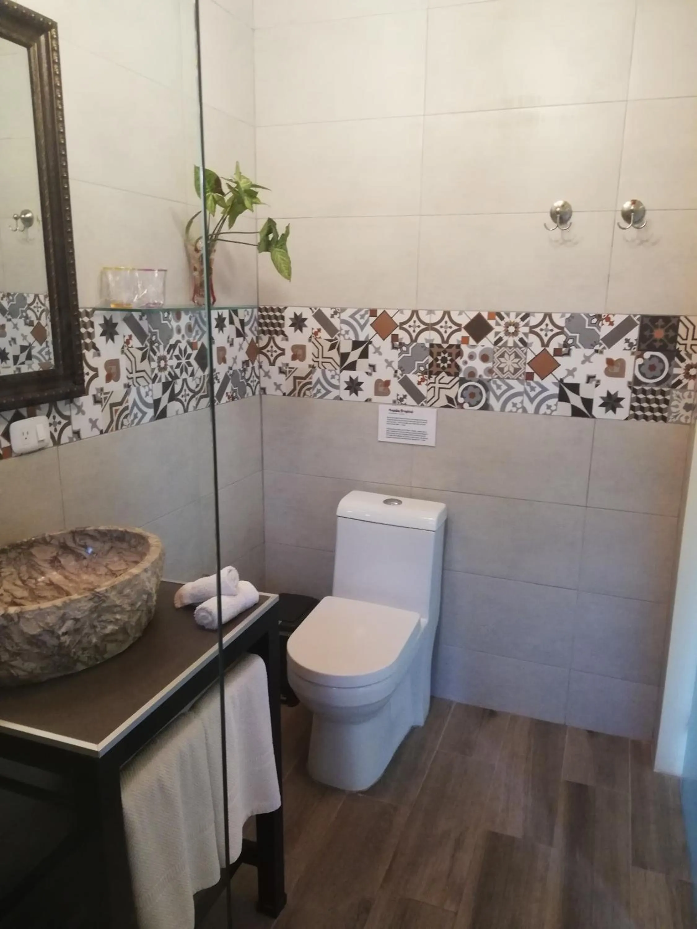 Bathroom in Coyaba Tropical Elegant Adult Guesthouse