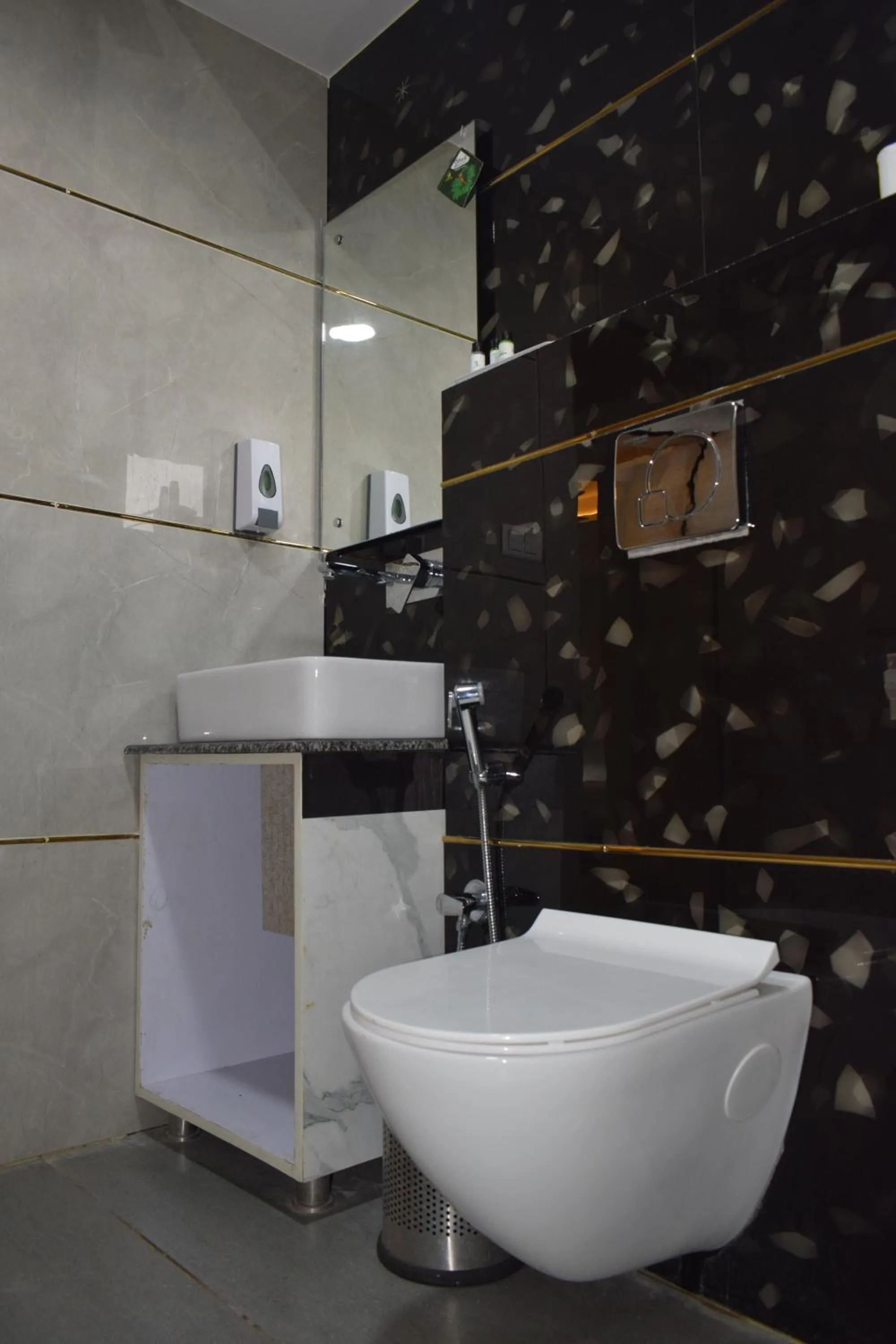 Bathroom in Country Ambience Hotel By Jags City Mall