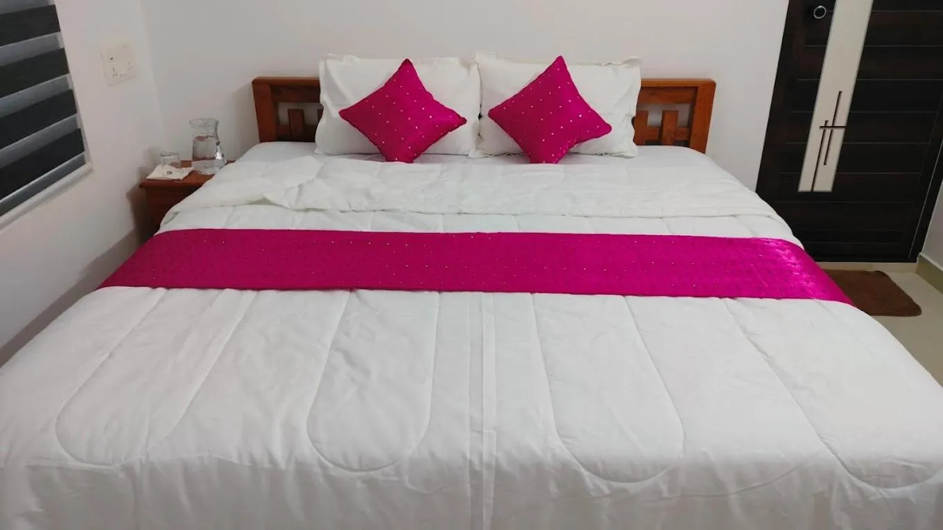 Bed in Kailasam Residency