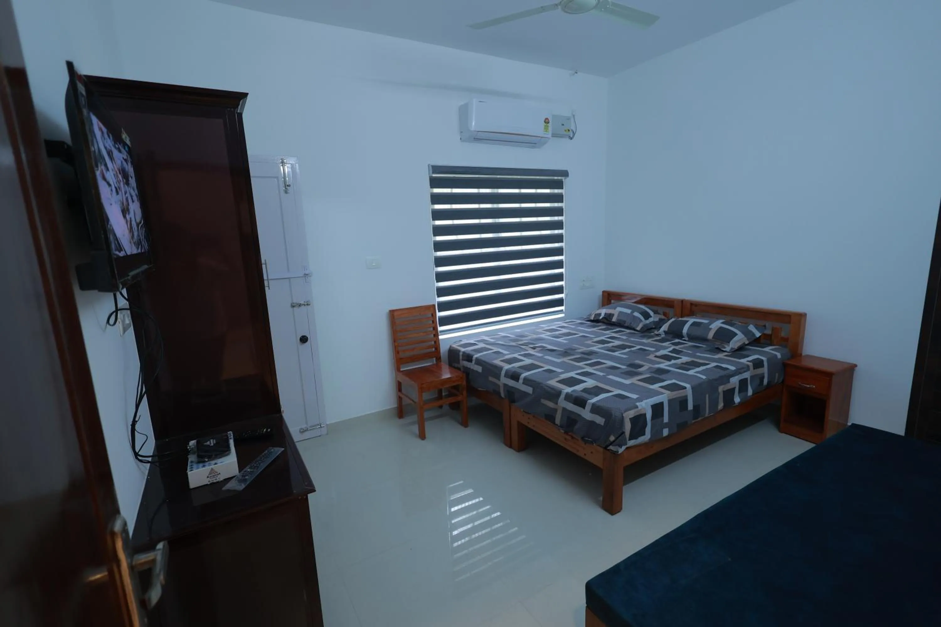 Bed in Kailasam Residency