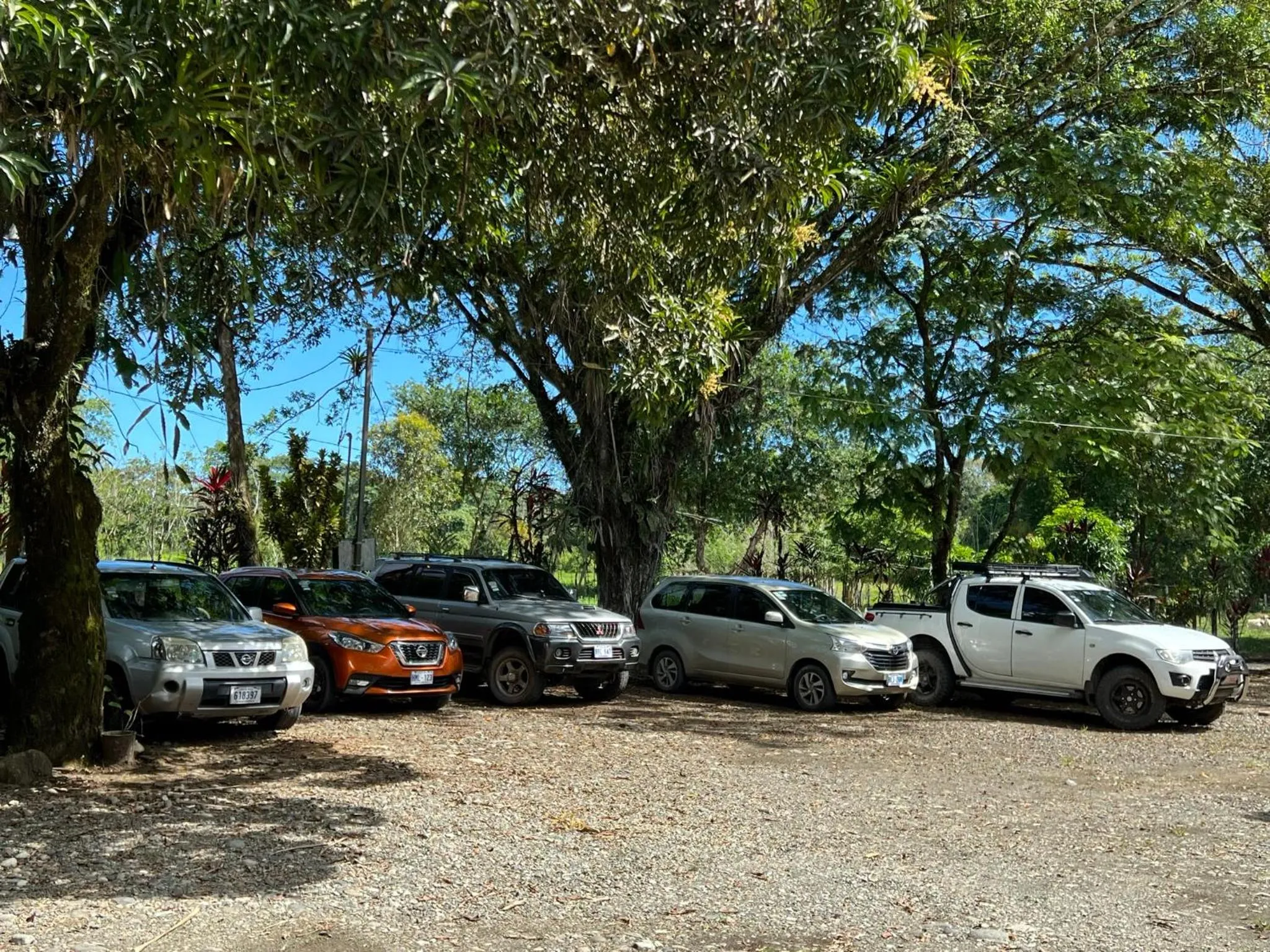Parking in Lirio Lodge