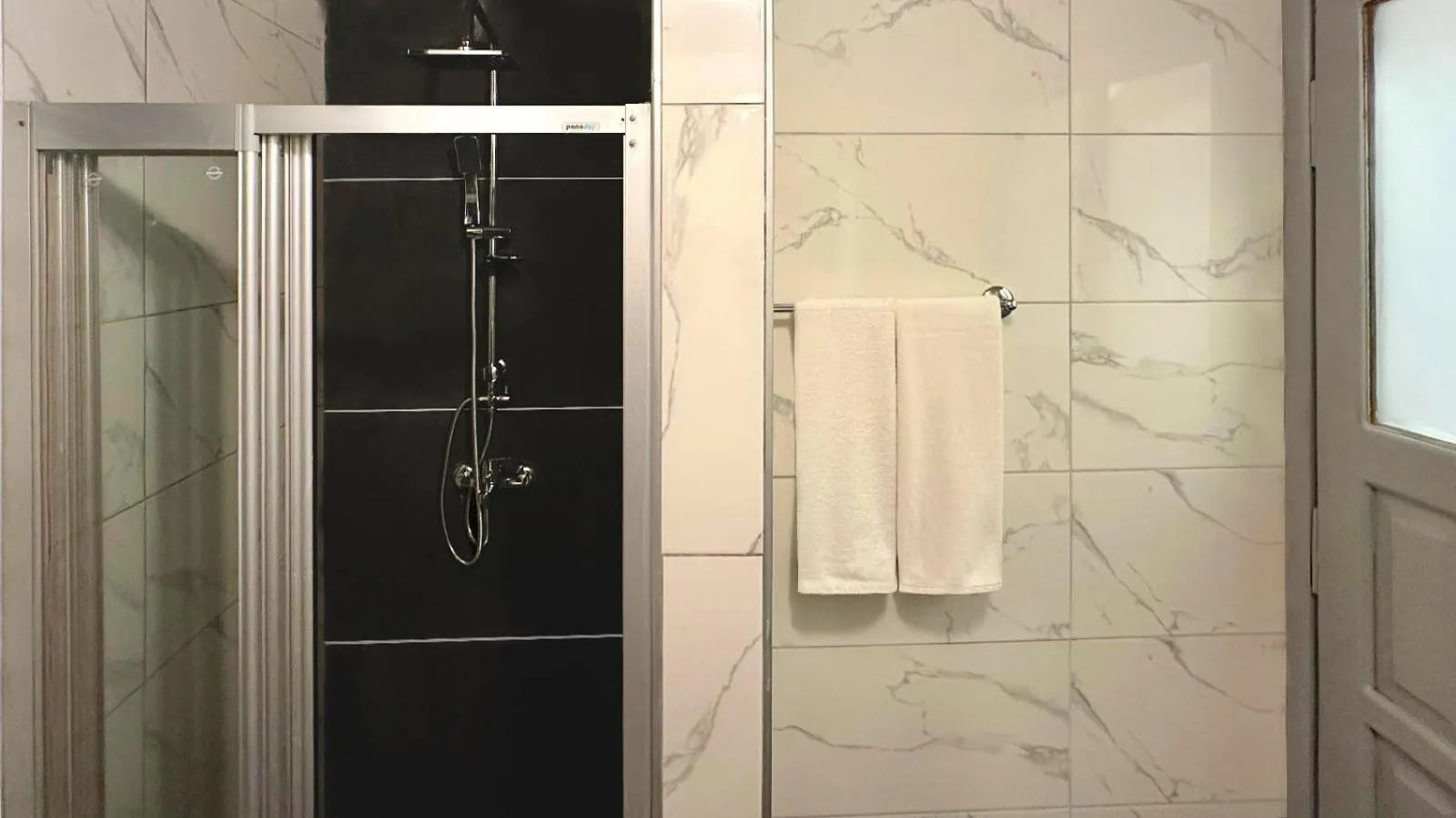 Bathroom in Casa De Levıssı Ölüdeniz