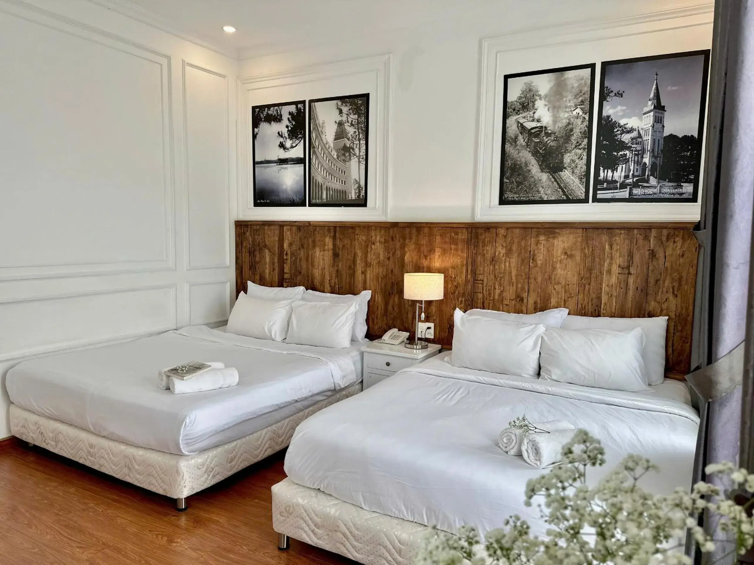 Deluxe Quadruple Room in Moc Nha Minh Hotel Da Lat Deluxe Quadruple Room in Moc Nha Minh Hotel Da Lat