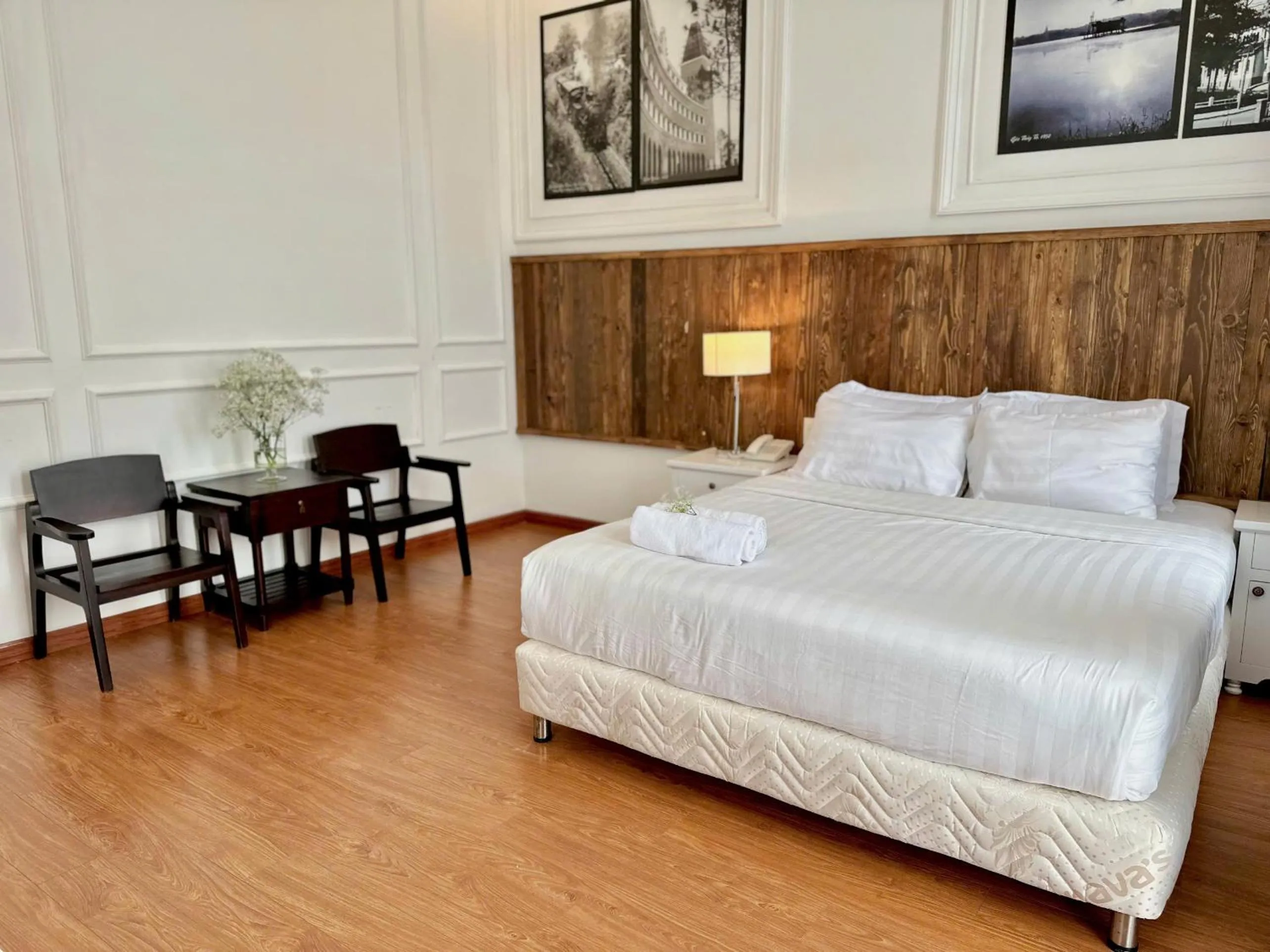 Bed in Moc Nha Minh Hotel Da Lat