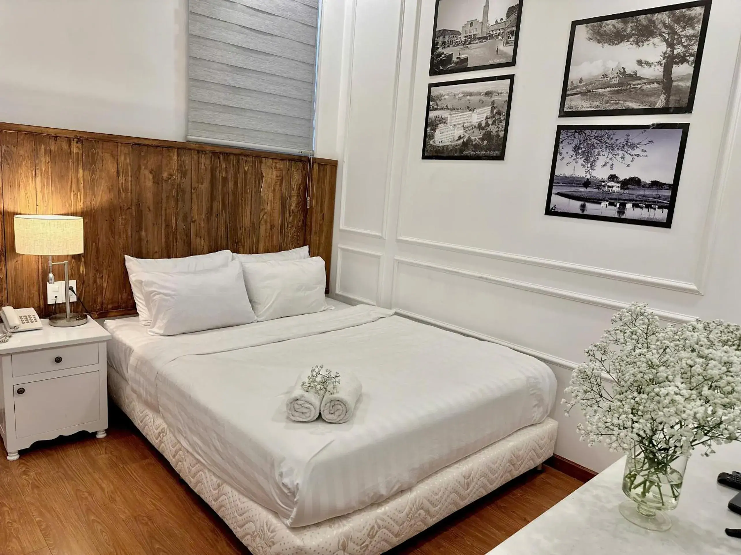 Standard Queen Room - single occupancy in Moc Nha Minh Hotel Da Lat Standard Queen Room - single occupancy in Moc Nha Minh Hotel Da Lat