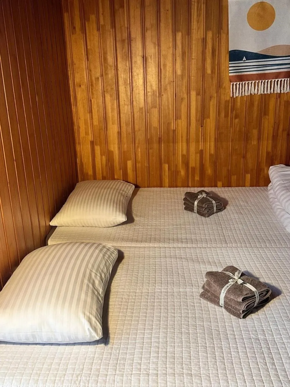 Bed in Jeju Songdangsongdang Pension and Resort