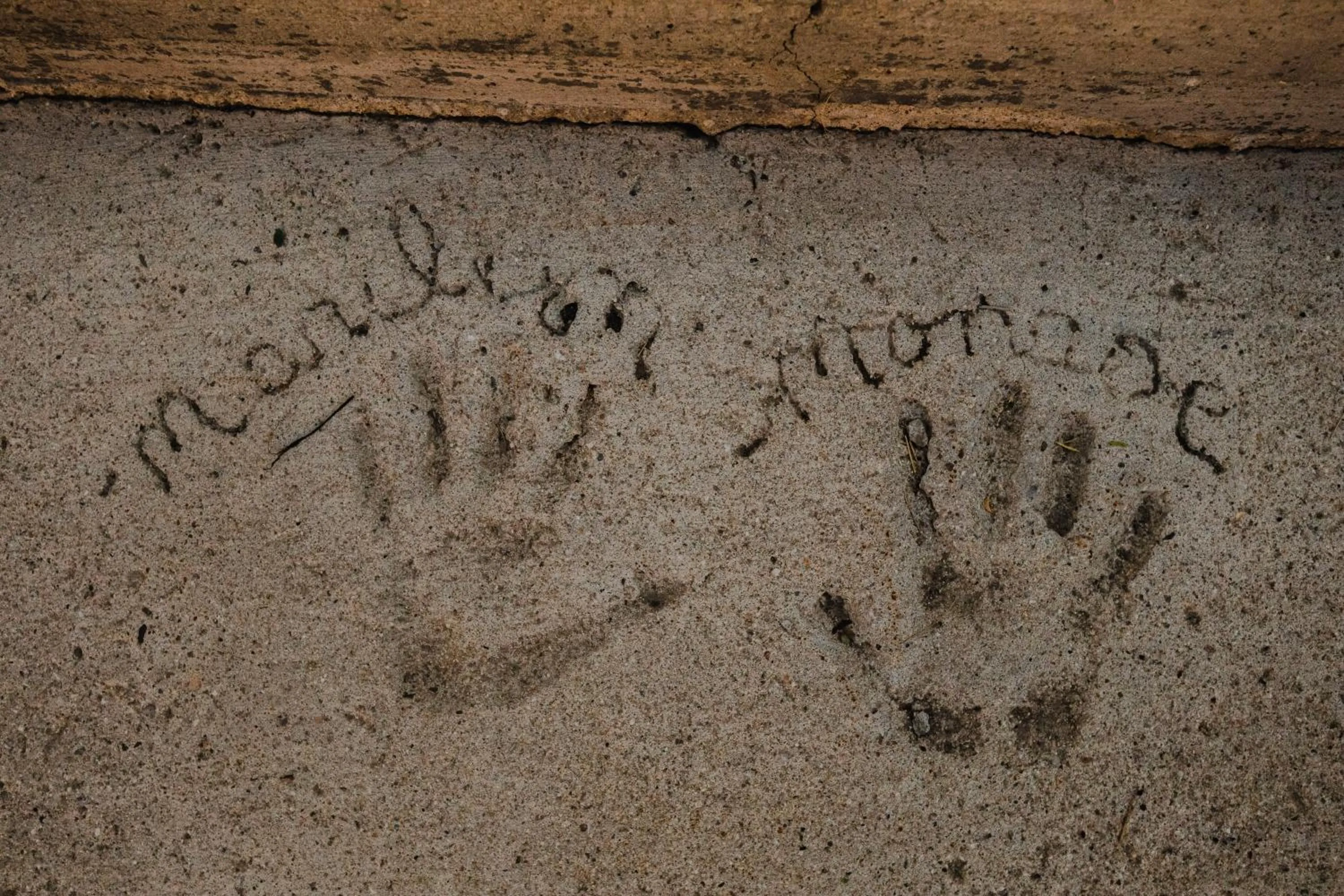 Property building in Embers Lodge & Cabins