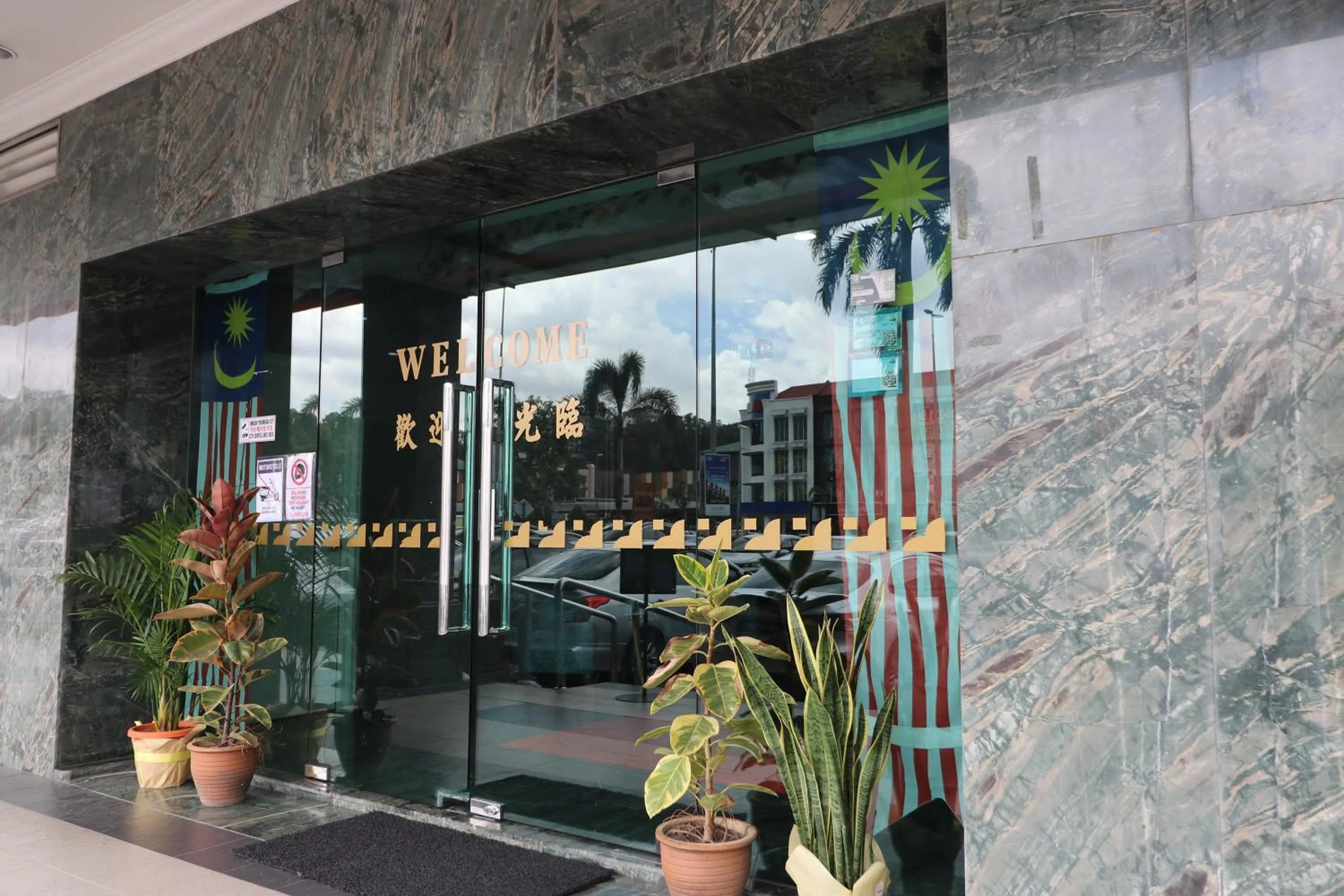 Property building in Hotel Sri Puchong