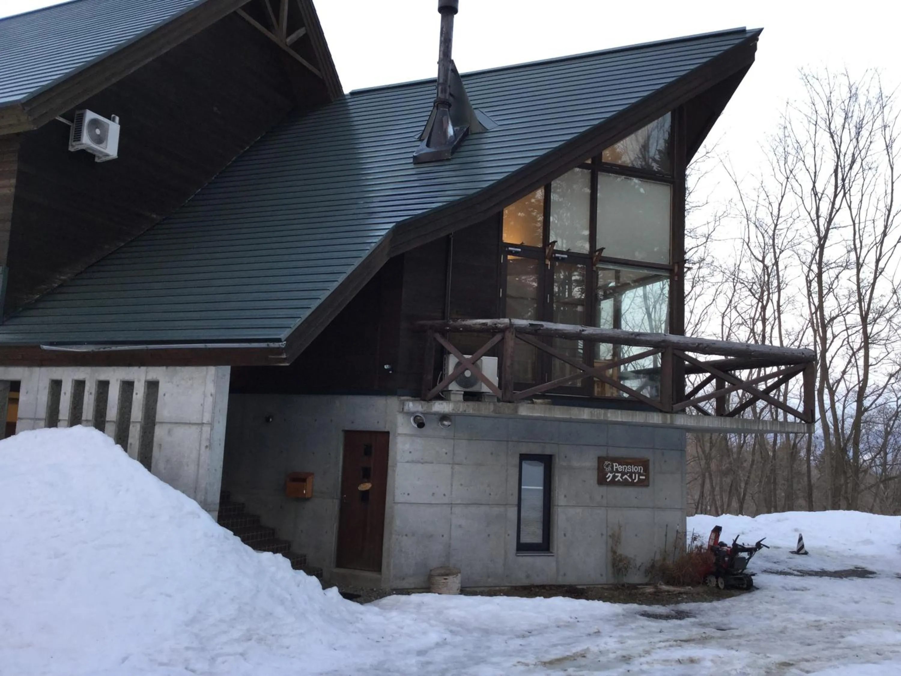 Facade/entrance in Pension Gooseberry