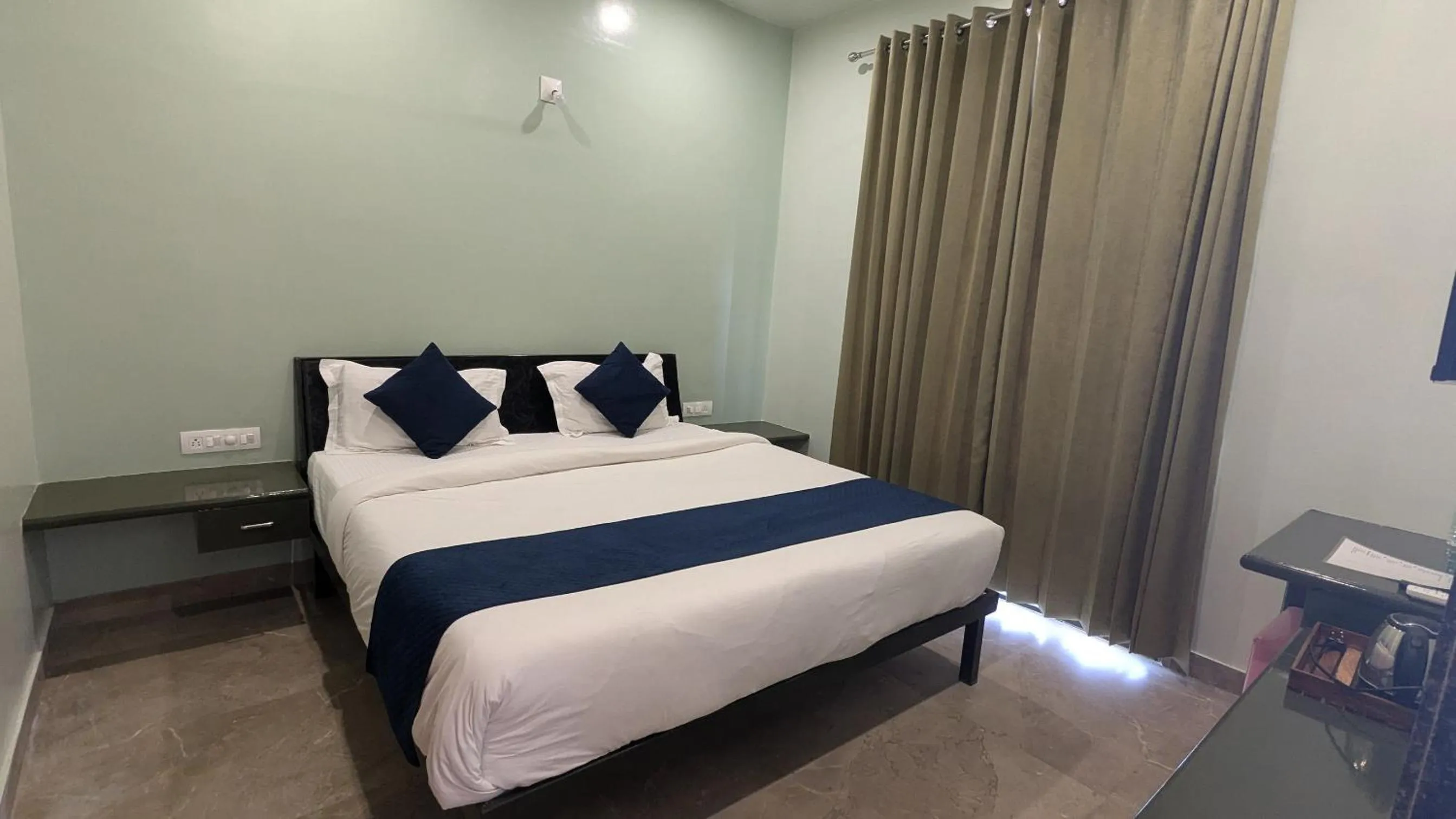 Bedroom in MAHA RAAS A unit of RAAS LEELA Hotels and Resort