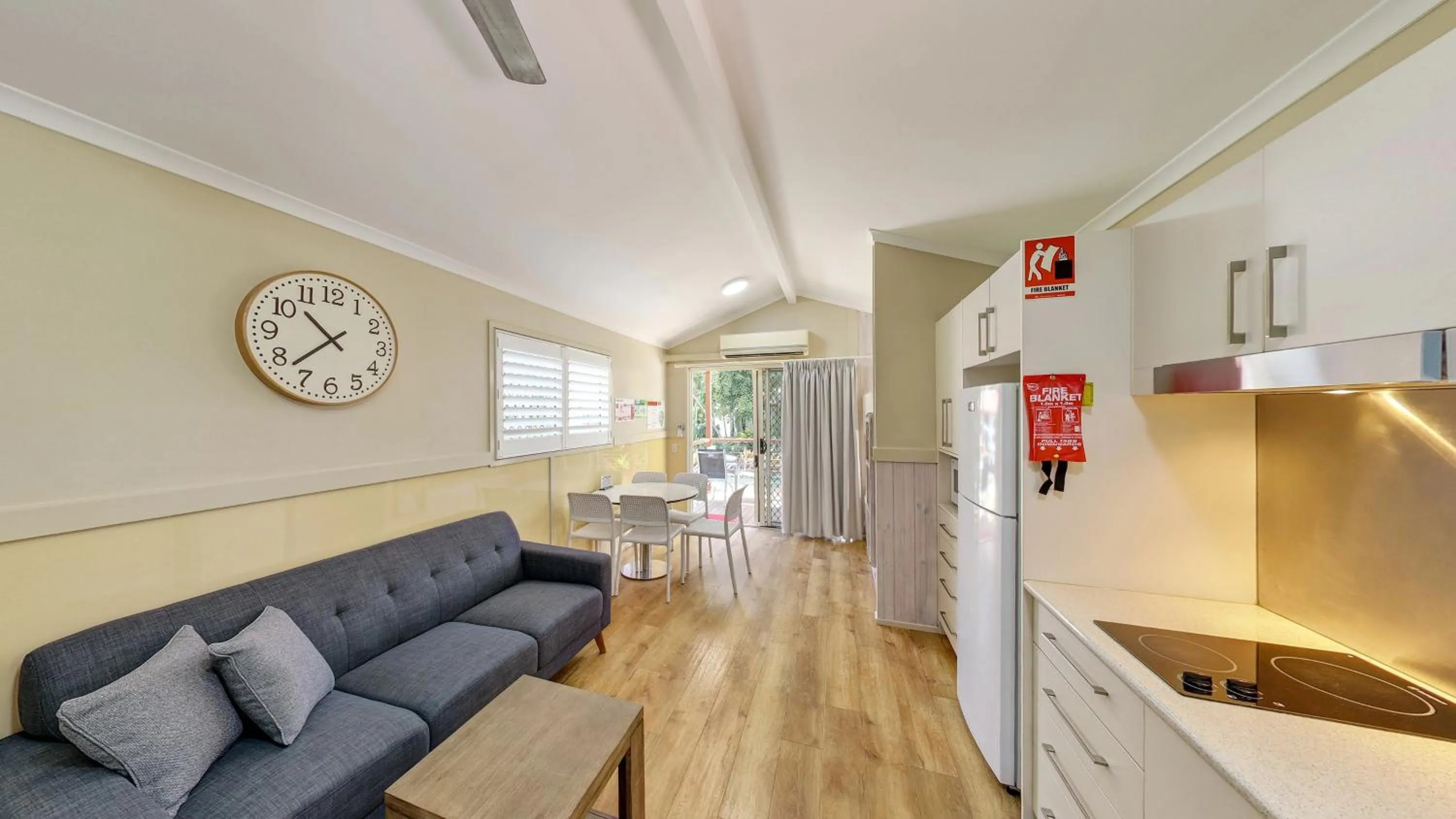 Kitchen or kitchenette in BIG4 Adventure Whitsunday Resort