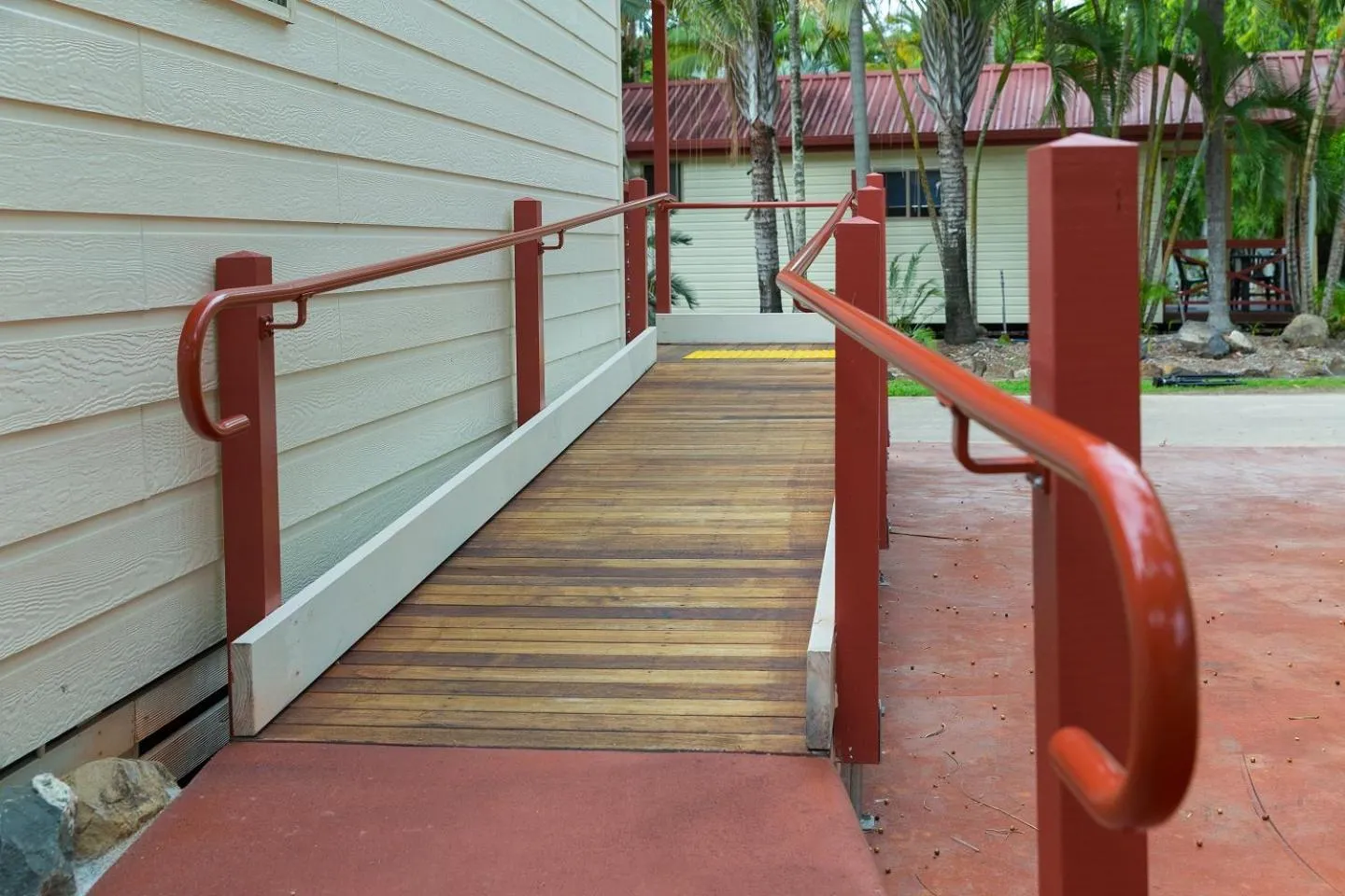 Property building in BIG4 Adventure Whitsunday Resort