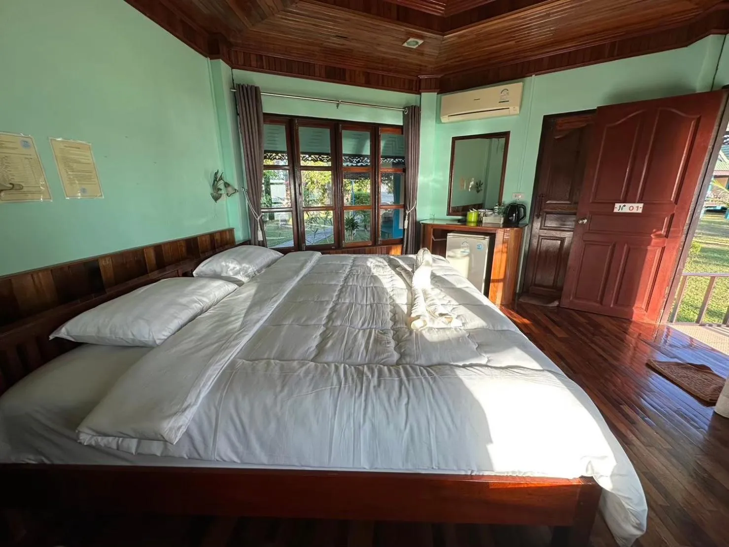 Bed in Yataa Spa and Resort