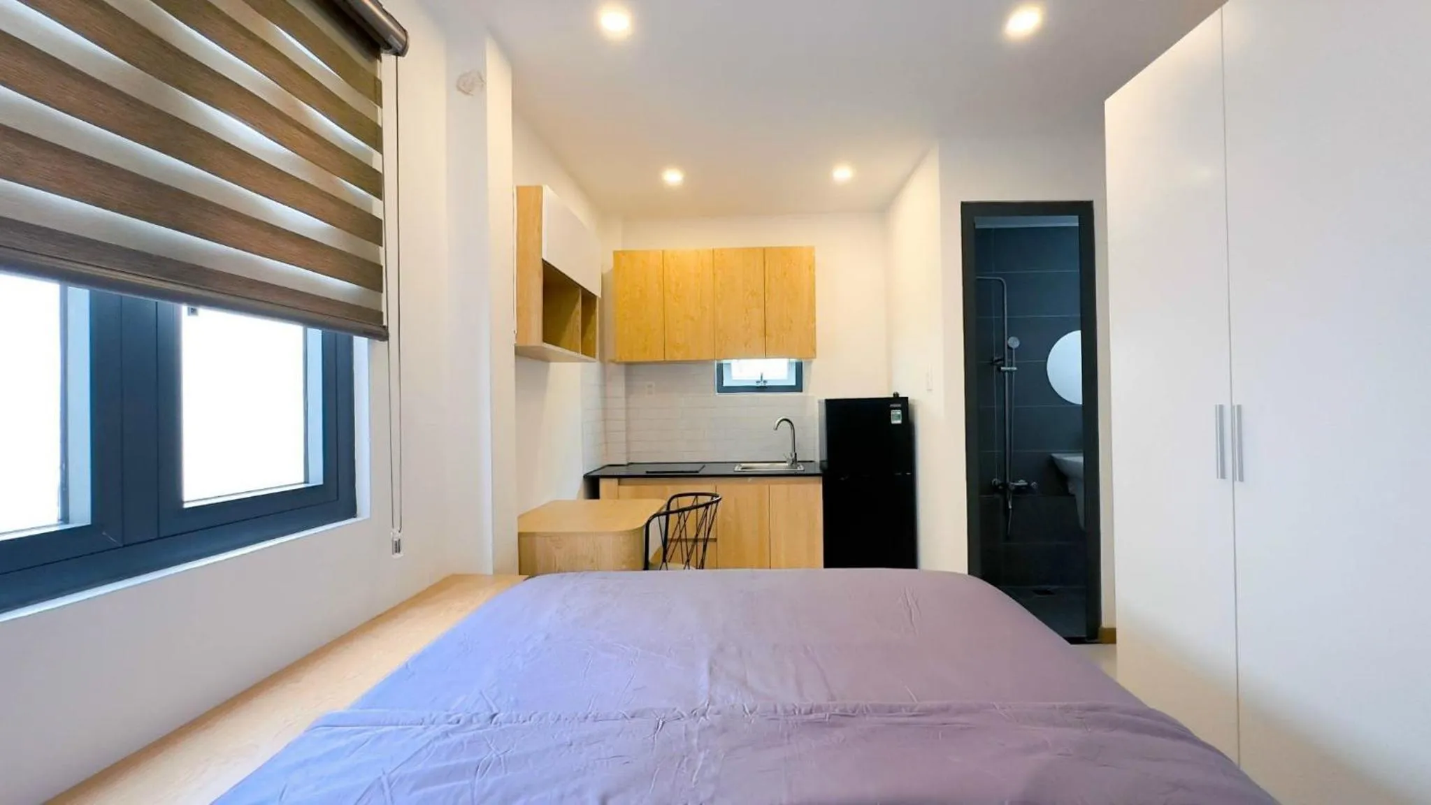 Photo of the whole room, Bed in Lunaria Maison - Local Side