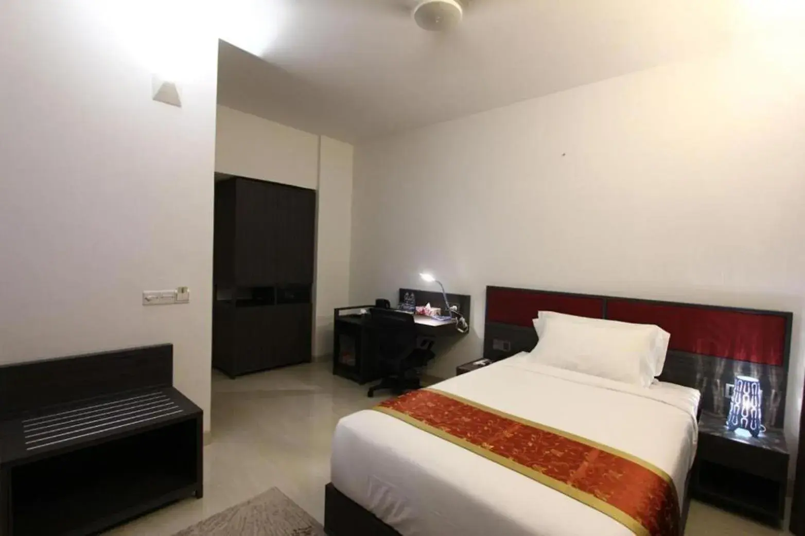 Deluxe Single Room - single occupancy in Spring Hill Serviced Apartments Gulshan Deluxe Single Room - single occupancy in Spring Hill Serviced Apartments Gulshan
