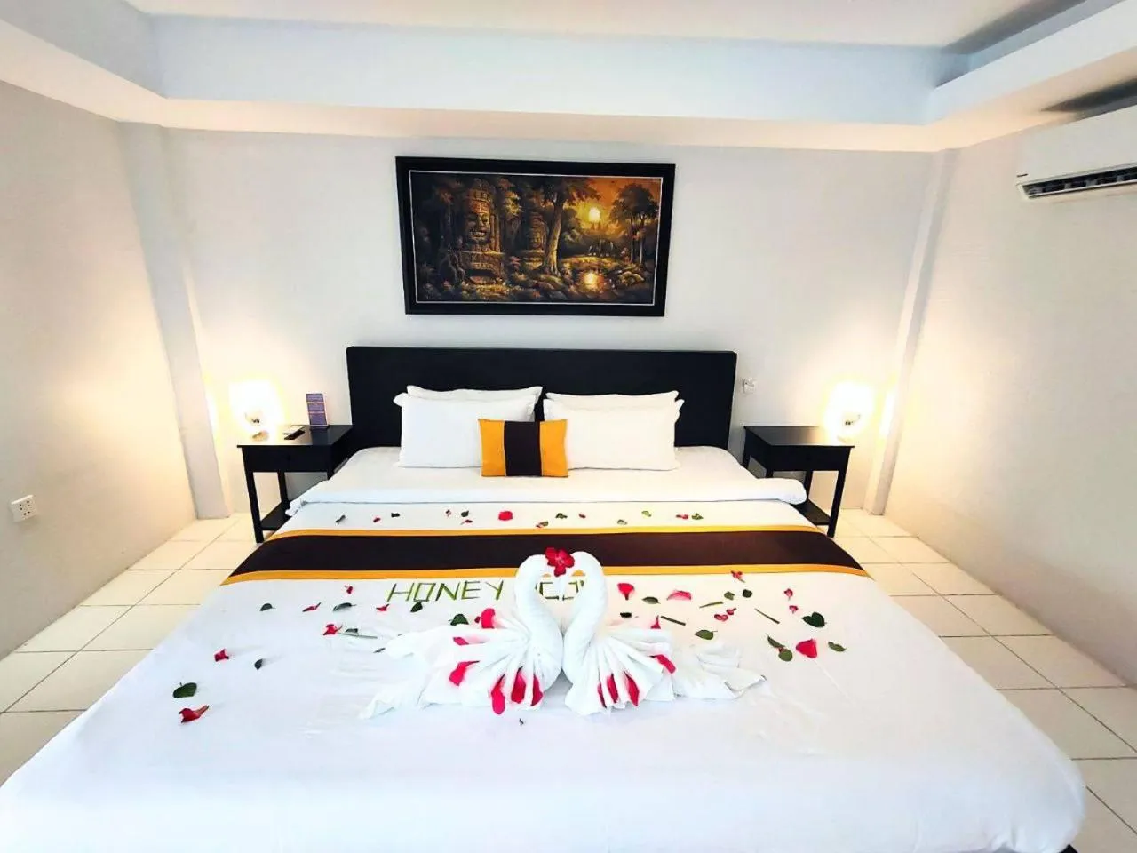 Bed in Mary Beach Hotel & Resort