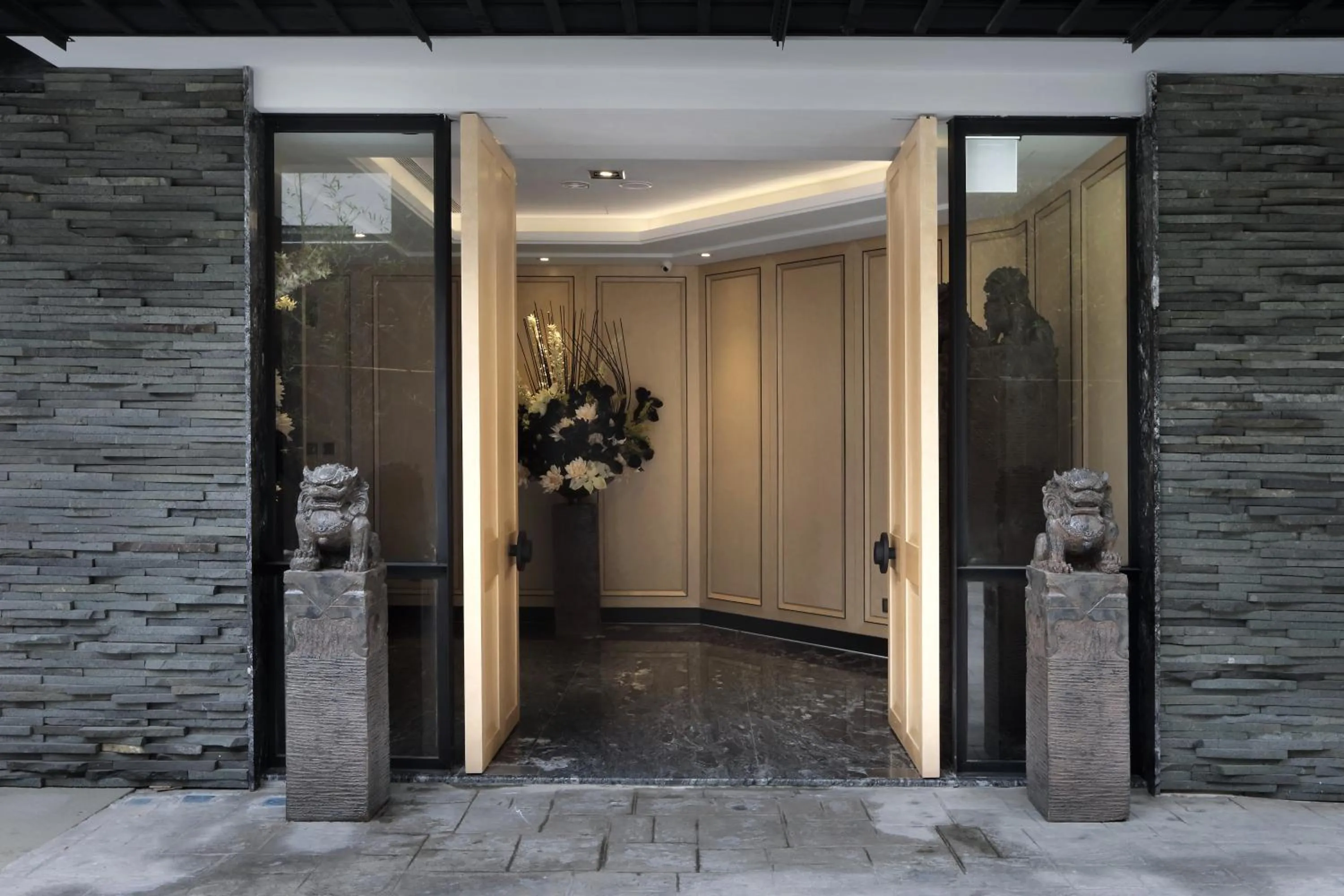 Facade/entrance in Taichung Ease Motel