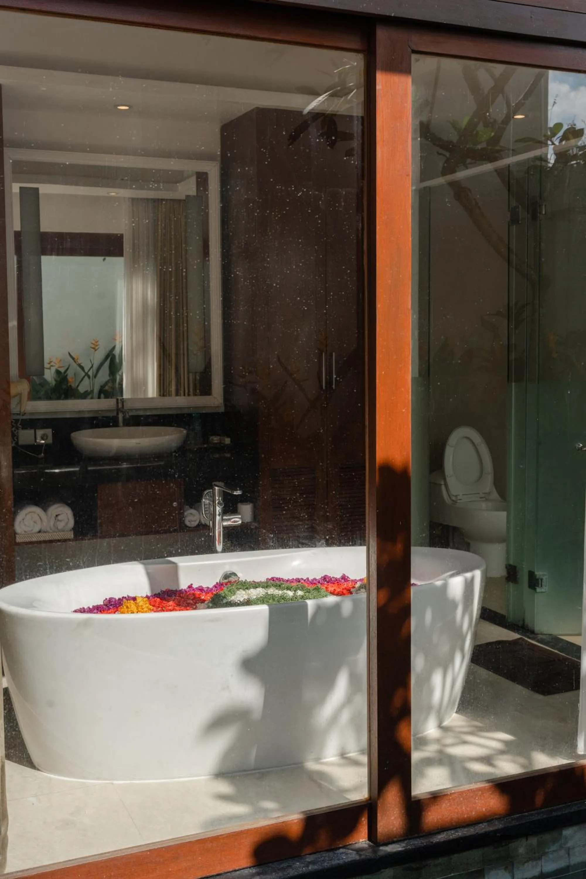 Bathroom in Anari Villas Kuta by The Wina Resorts