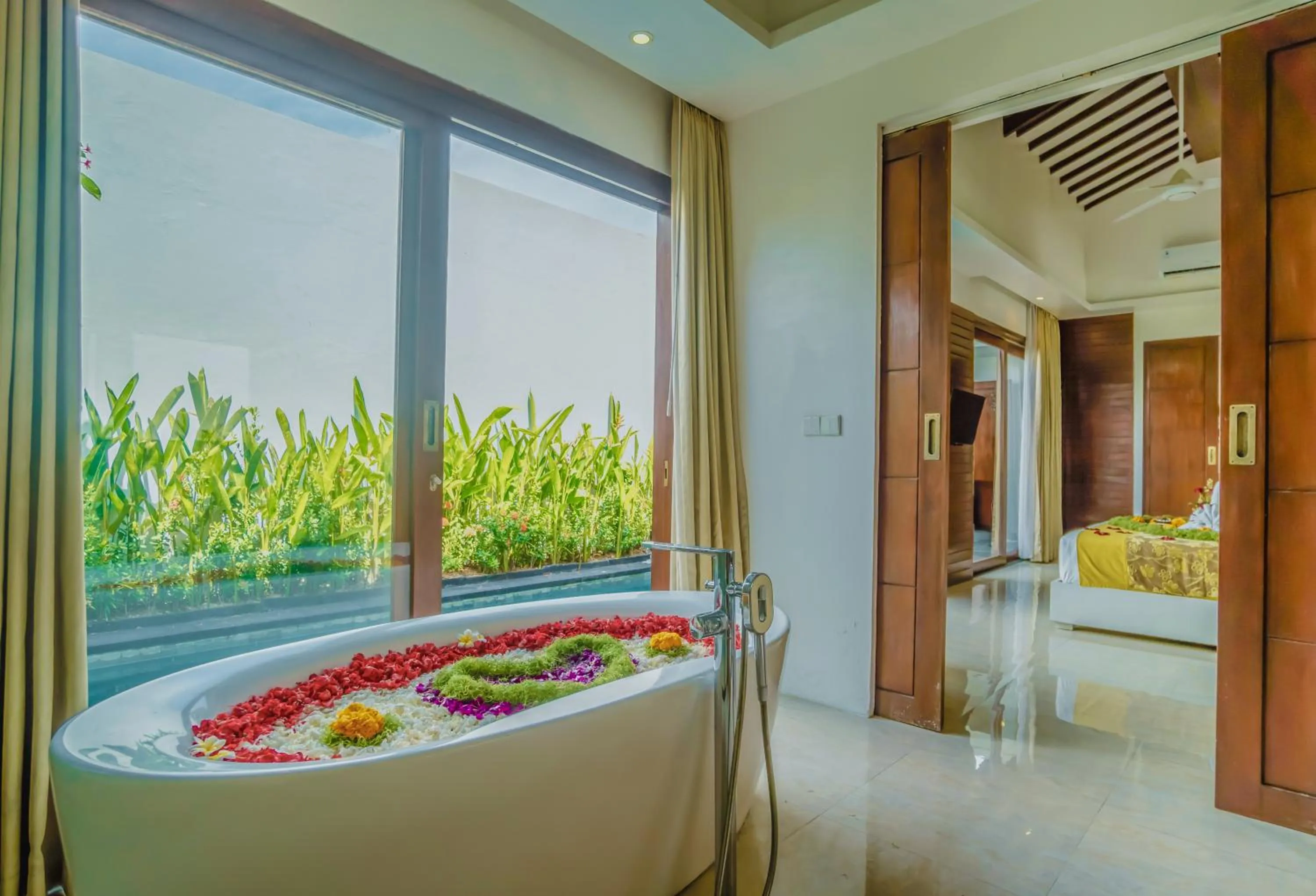 Bathroom in Anari Villas Kuta by The Wina Resorts