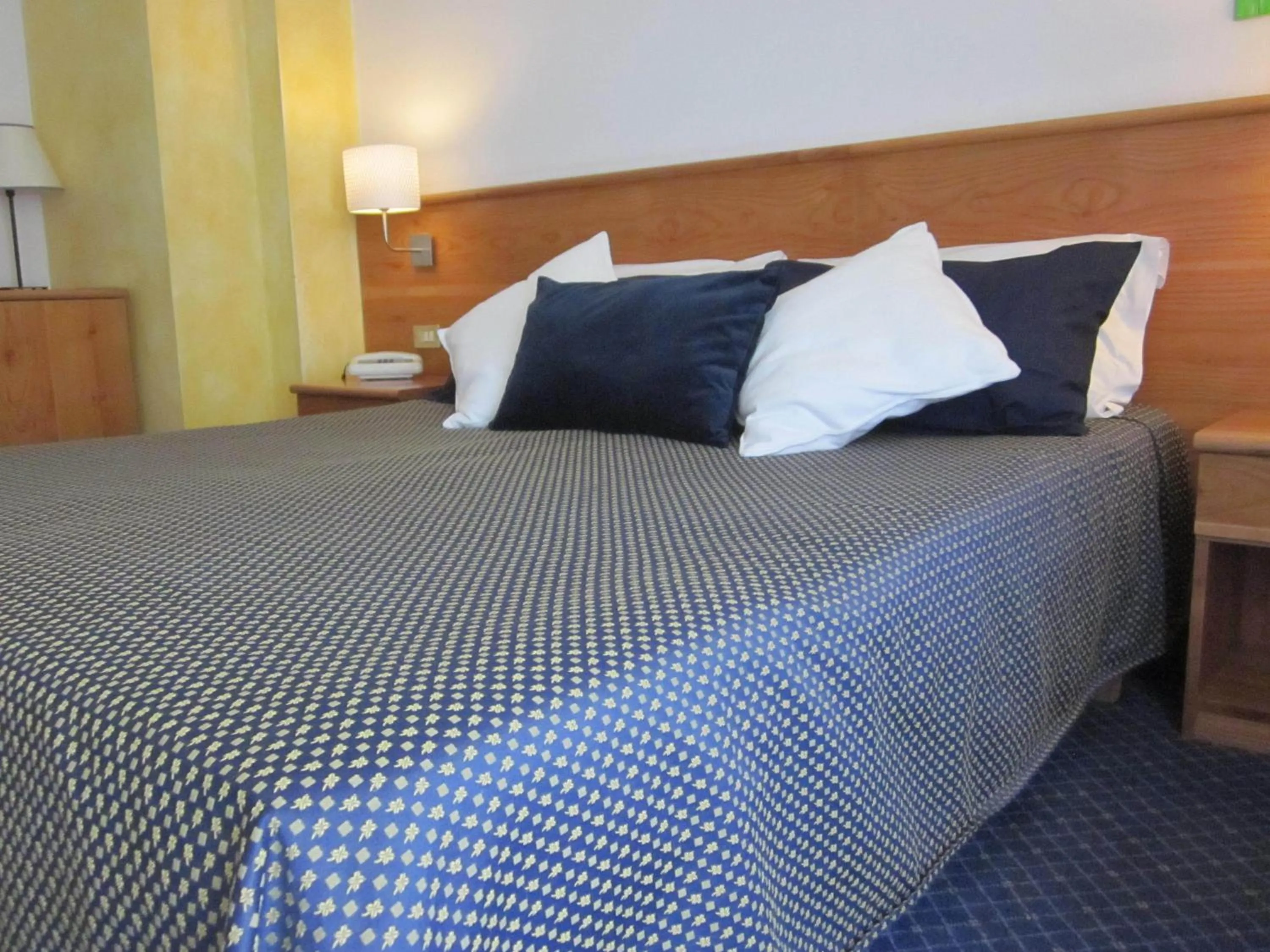 Bed in Hotel Marina