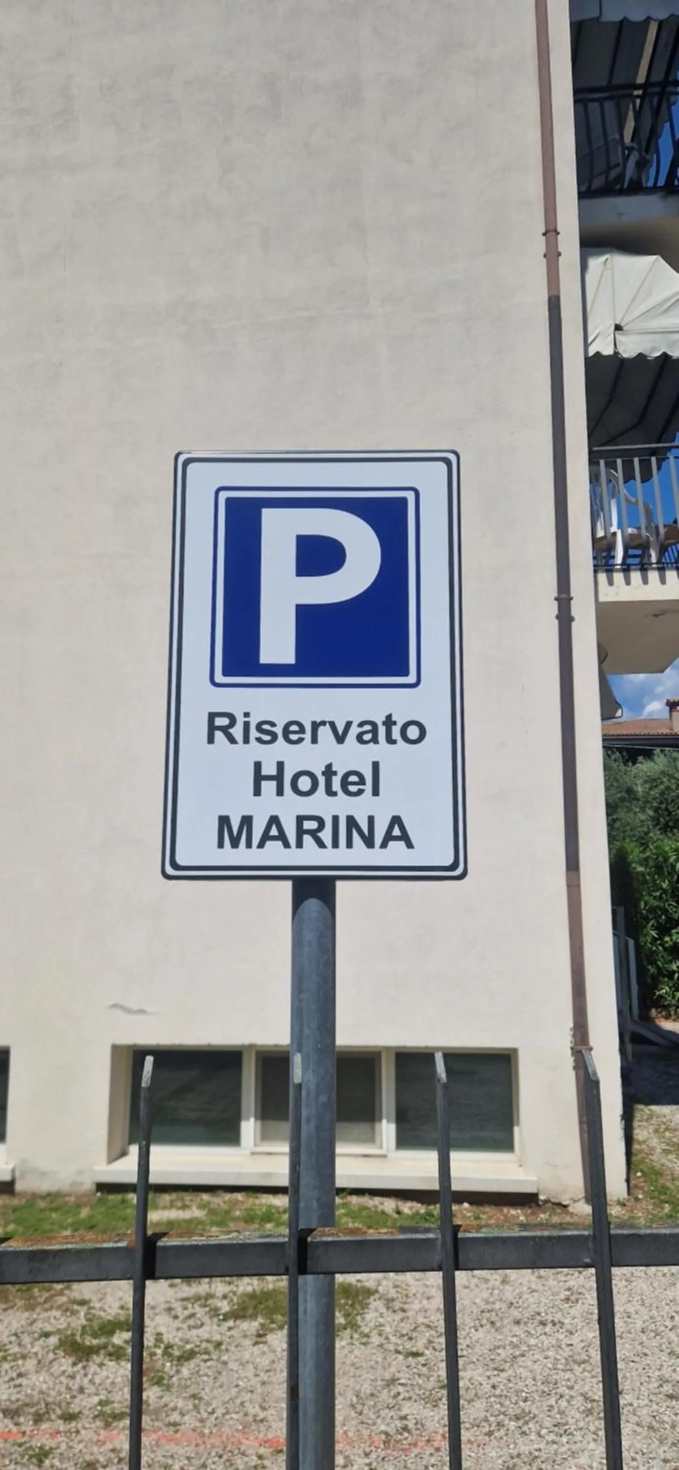 Parking in Hotel Marina