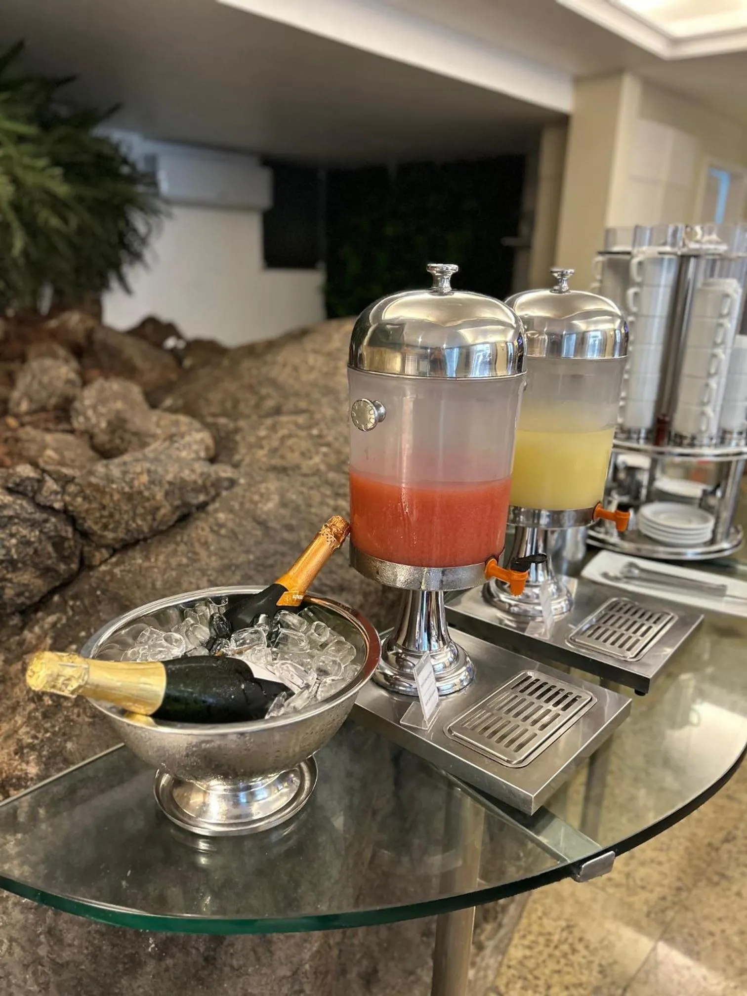 Breakfast in Hotel Village Icaraí