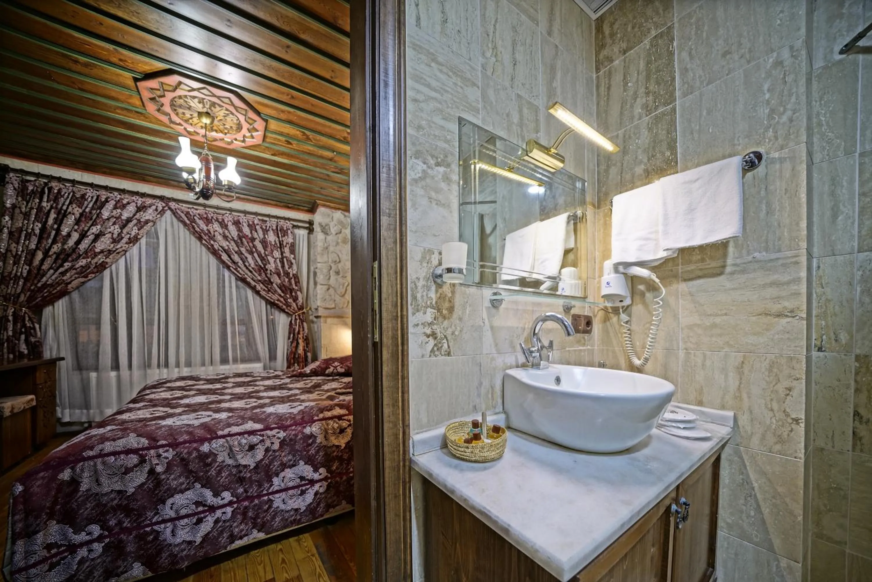 Bathroom, Bed in Alaturca House